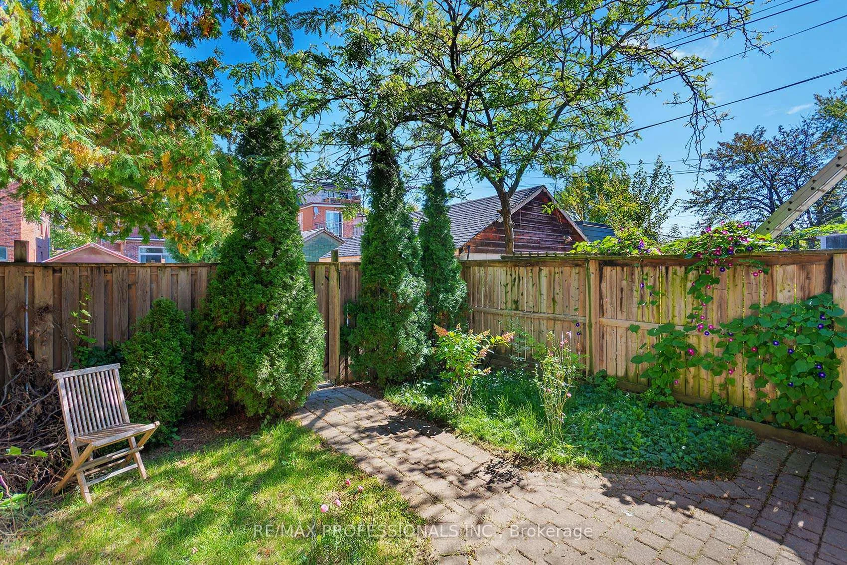 Photo 36 of 945 Logan Avenue, Toronto, Playter Estates-Danforth — HOMEH