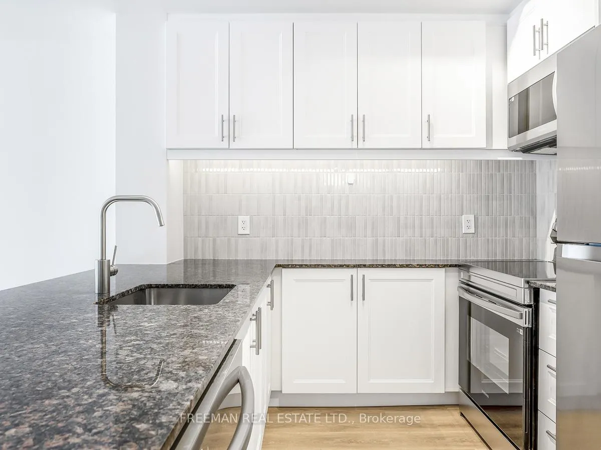 Photo 13 of Unit 618, 560 Front Street, Toronto, Waterfront Communities — HOMEH