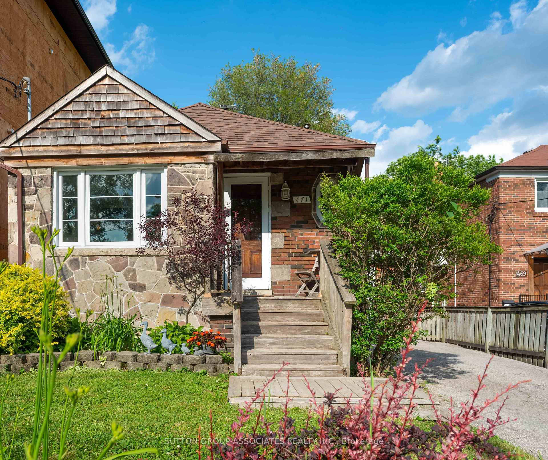Photo 1 of 471 Atlas Avenue, Toronto, Oakwood Village — HOMEH