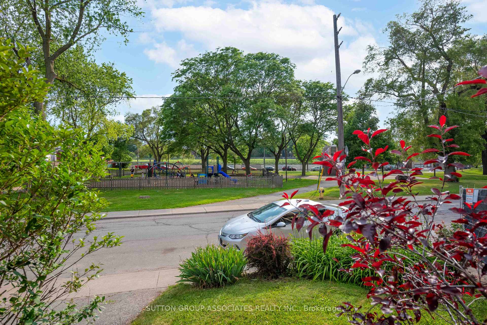 Photo 3 of 471 Atlas Avenue, Toronto, Oakwood Village — HOMEH