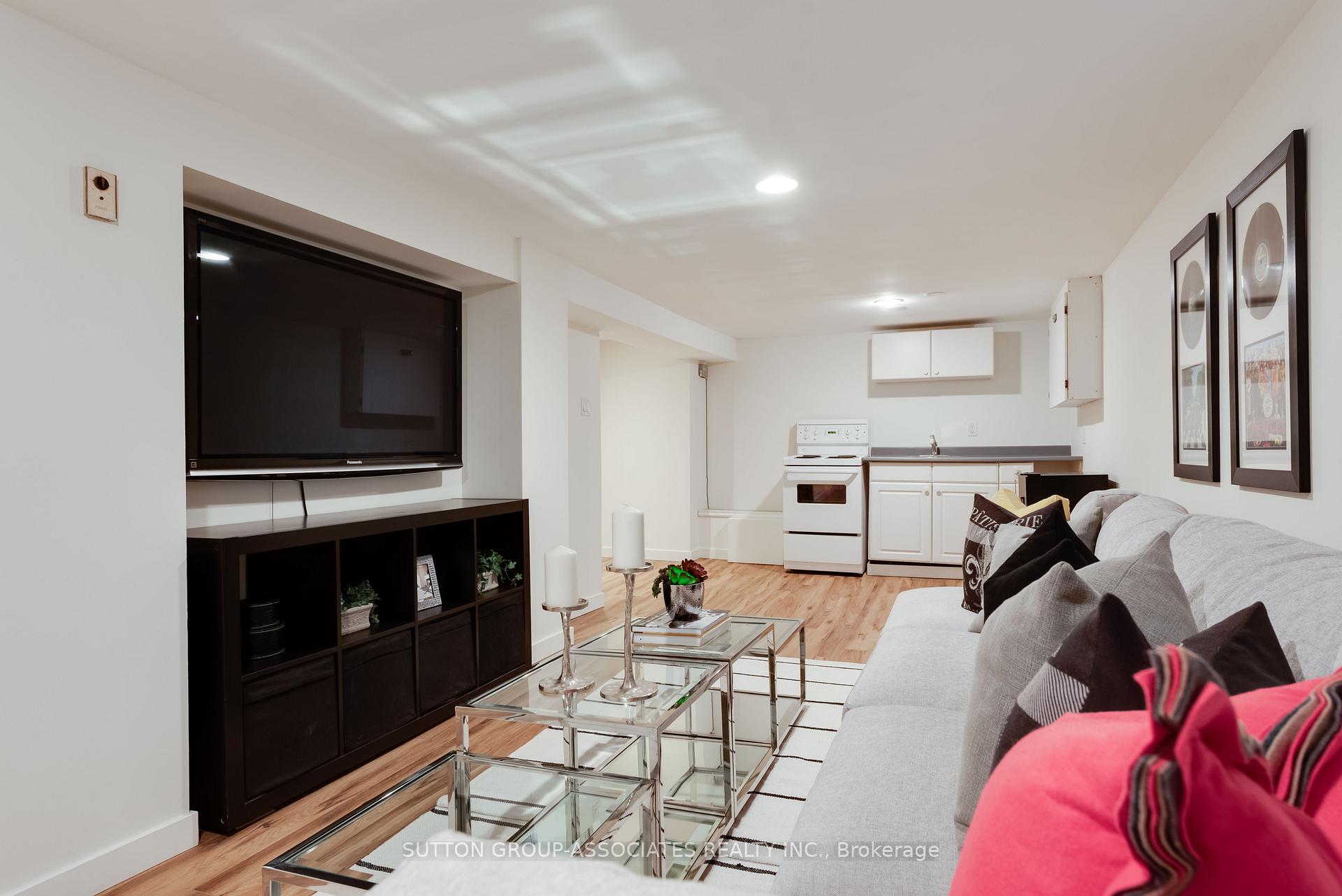 Photo 23 of 471 Atlas Avenue, Toronto, Oakwood Village — HOMEH