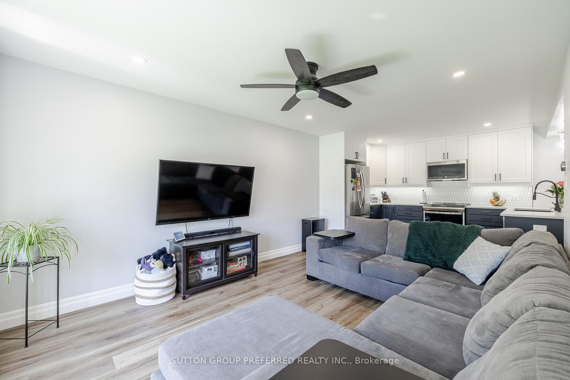 Photo 6 of 1678 Richmond Street, Thames Centre, Dorchester — HOMEH