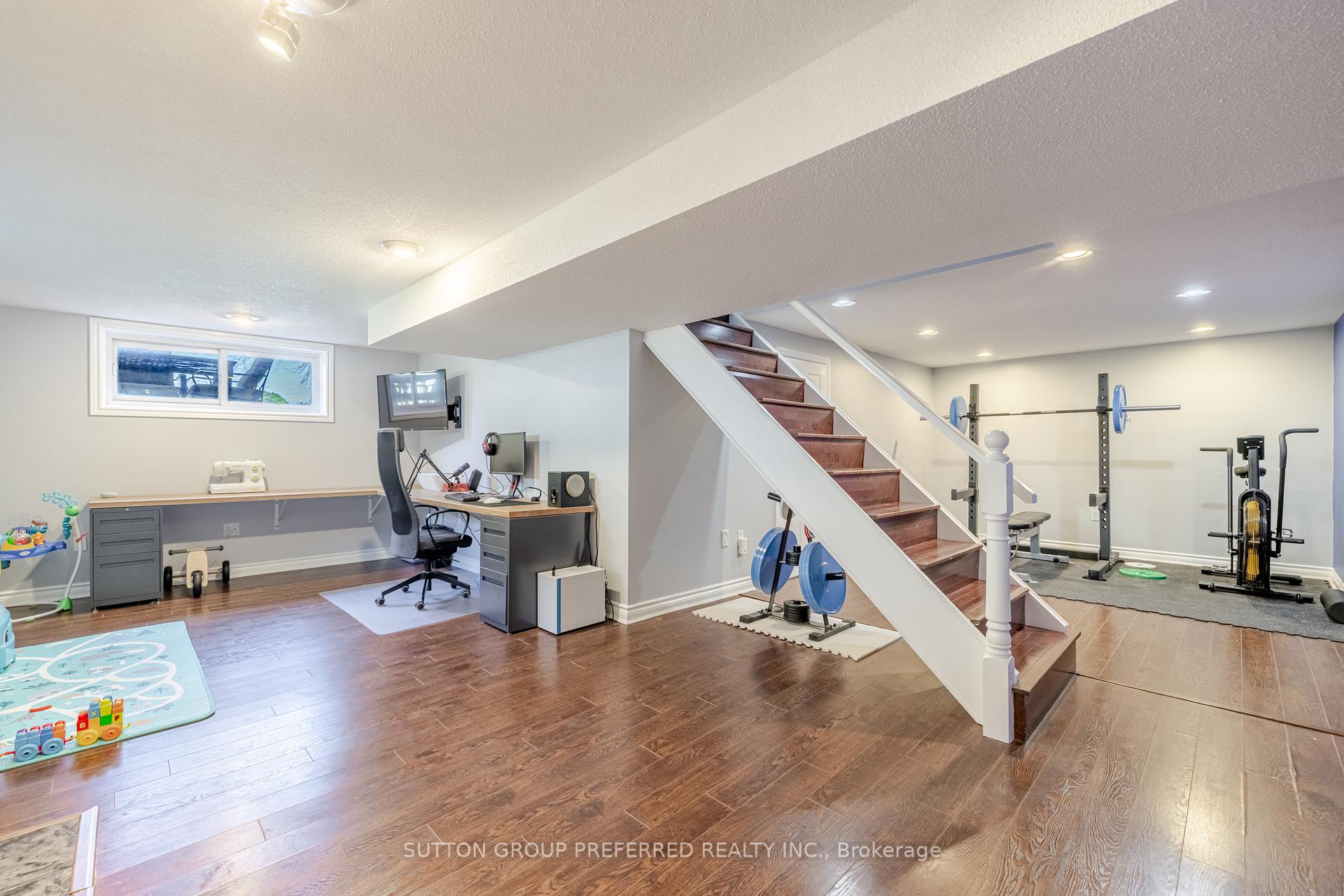 Photo 24 of 1678 Richmond Street, Thames Centre, Dorchester — HOMEH
