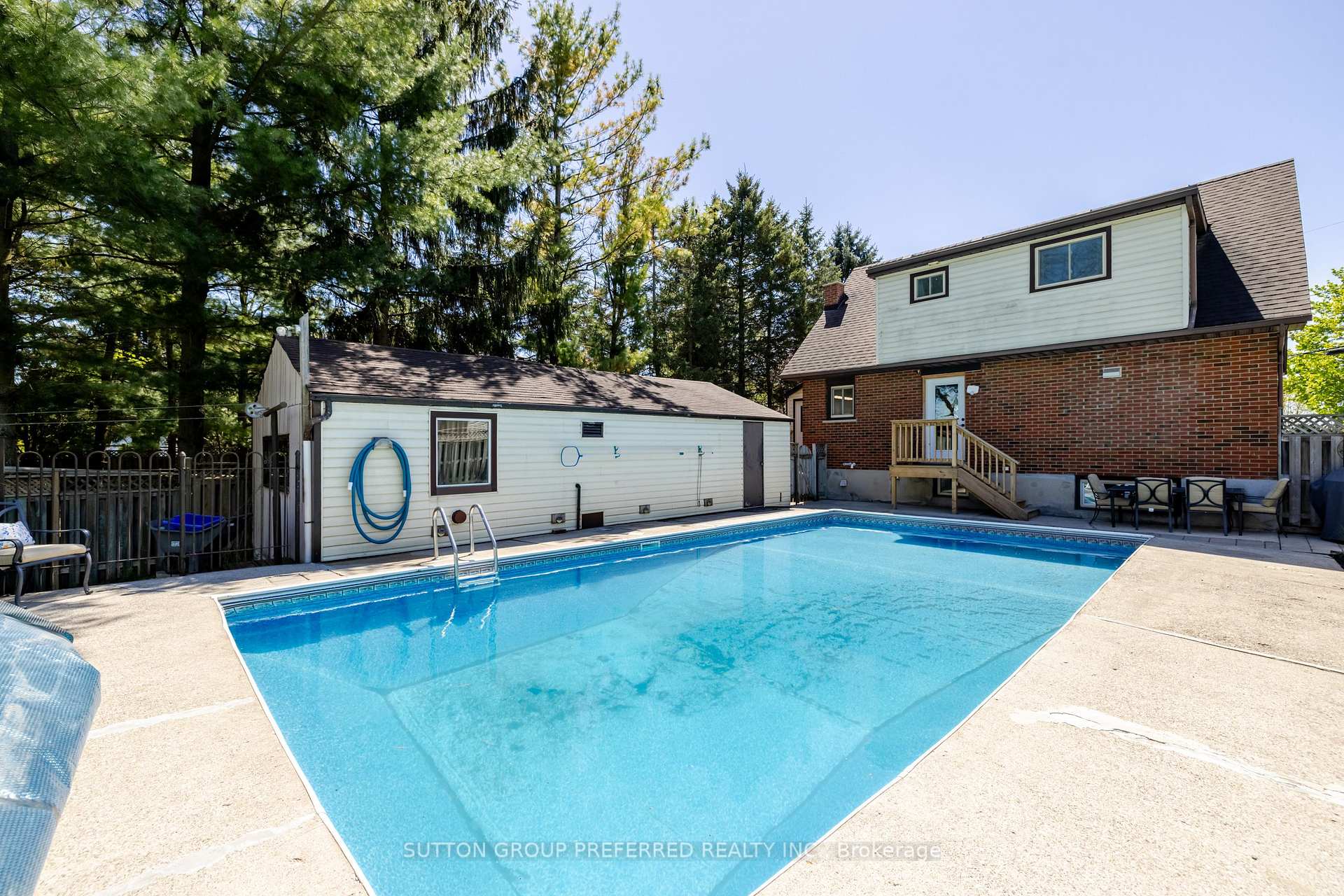 Photo 28 of 1678 Richmond Street, Thames Centre, Dorchester — HOMEH