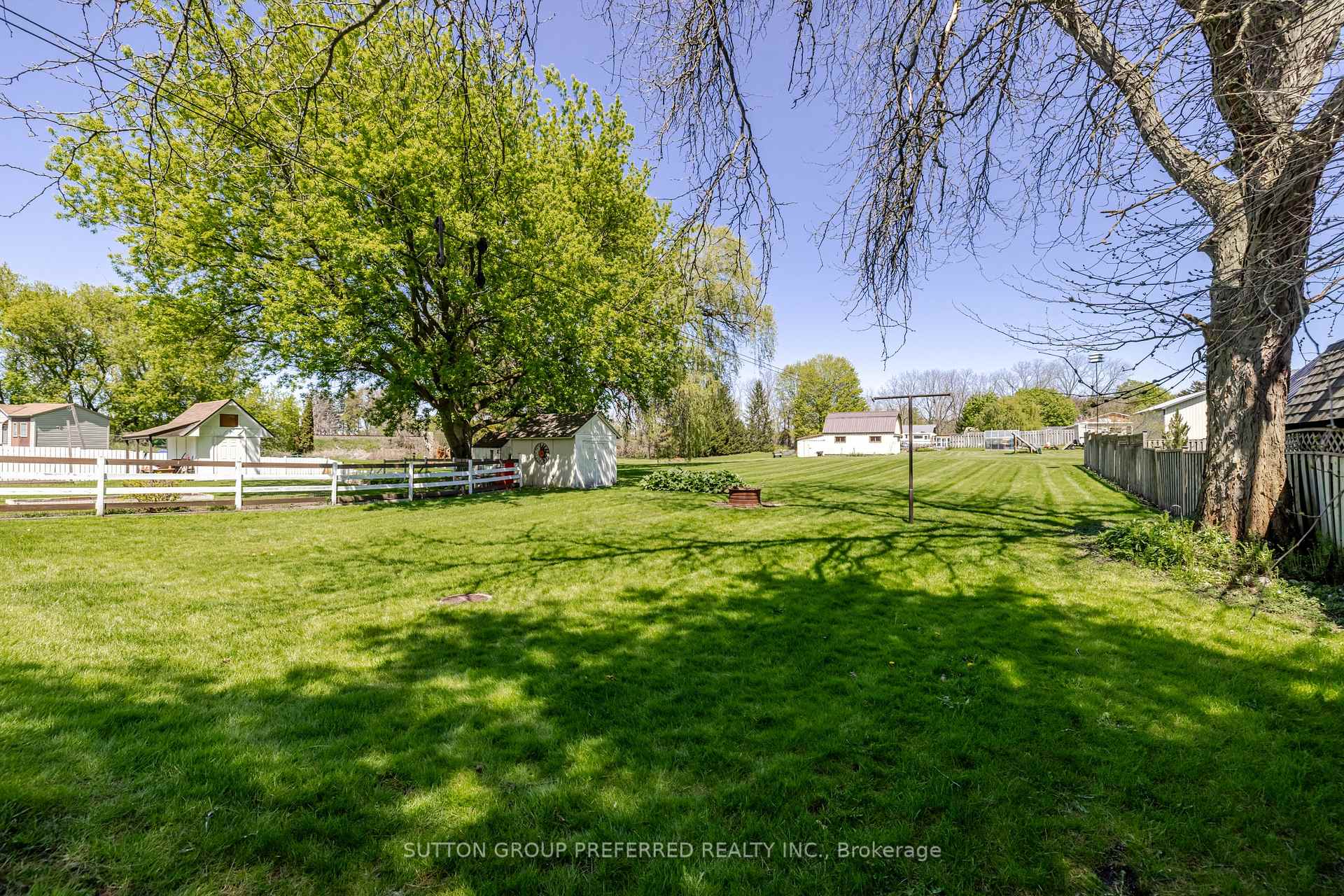 Photo 30 of 1678 Richmond Street, Thames Centre, Dorchester — HOMEH