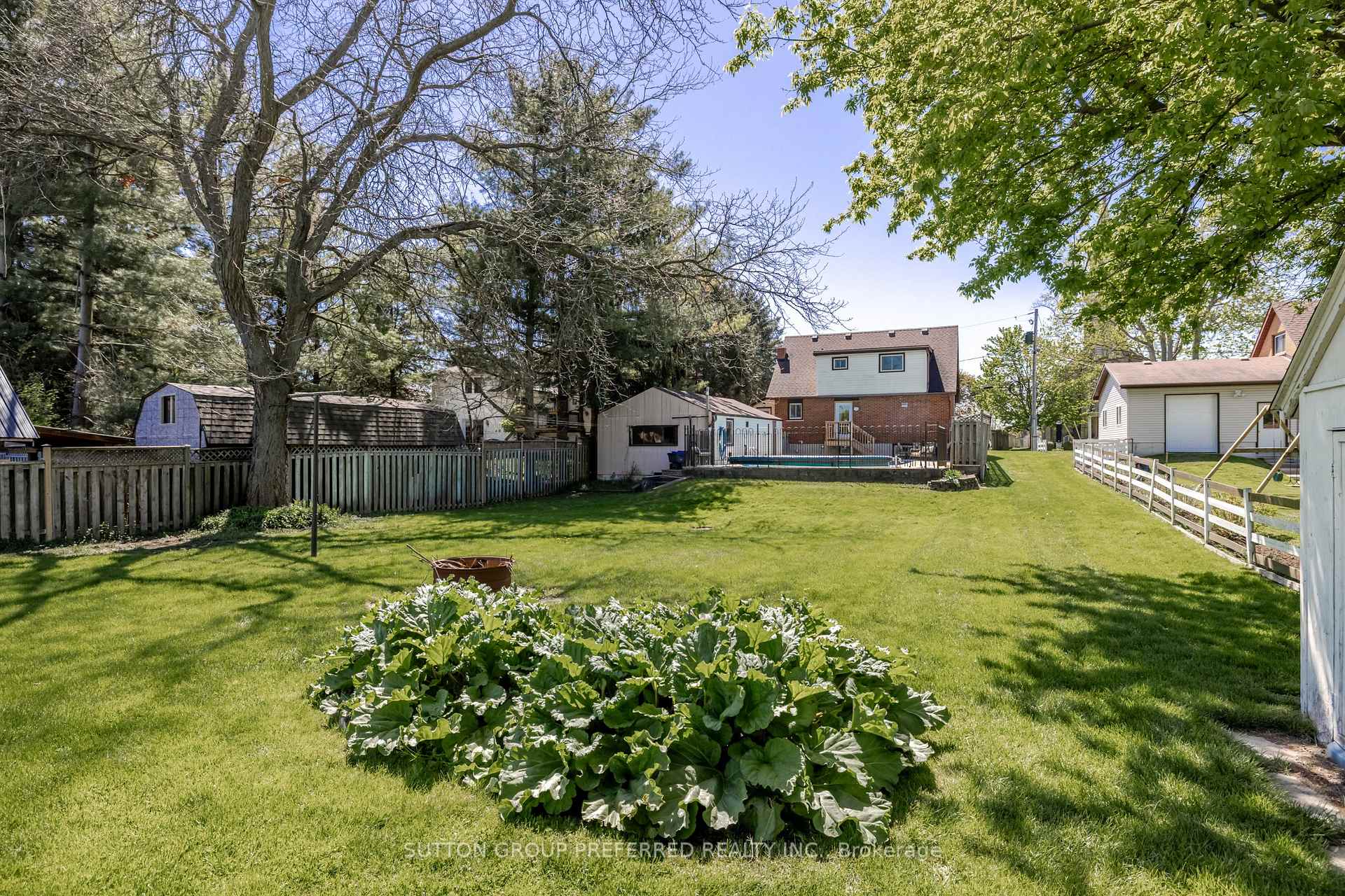 Photo 31 of 1678 Richmond Street, Thames Centre, Dorchester — HOMEH