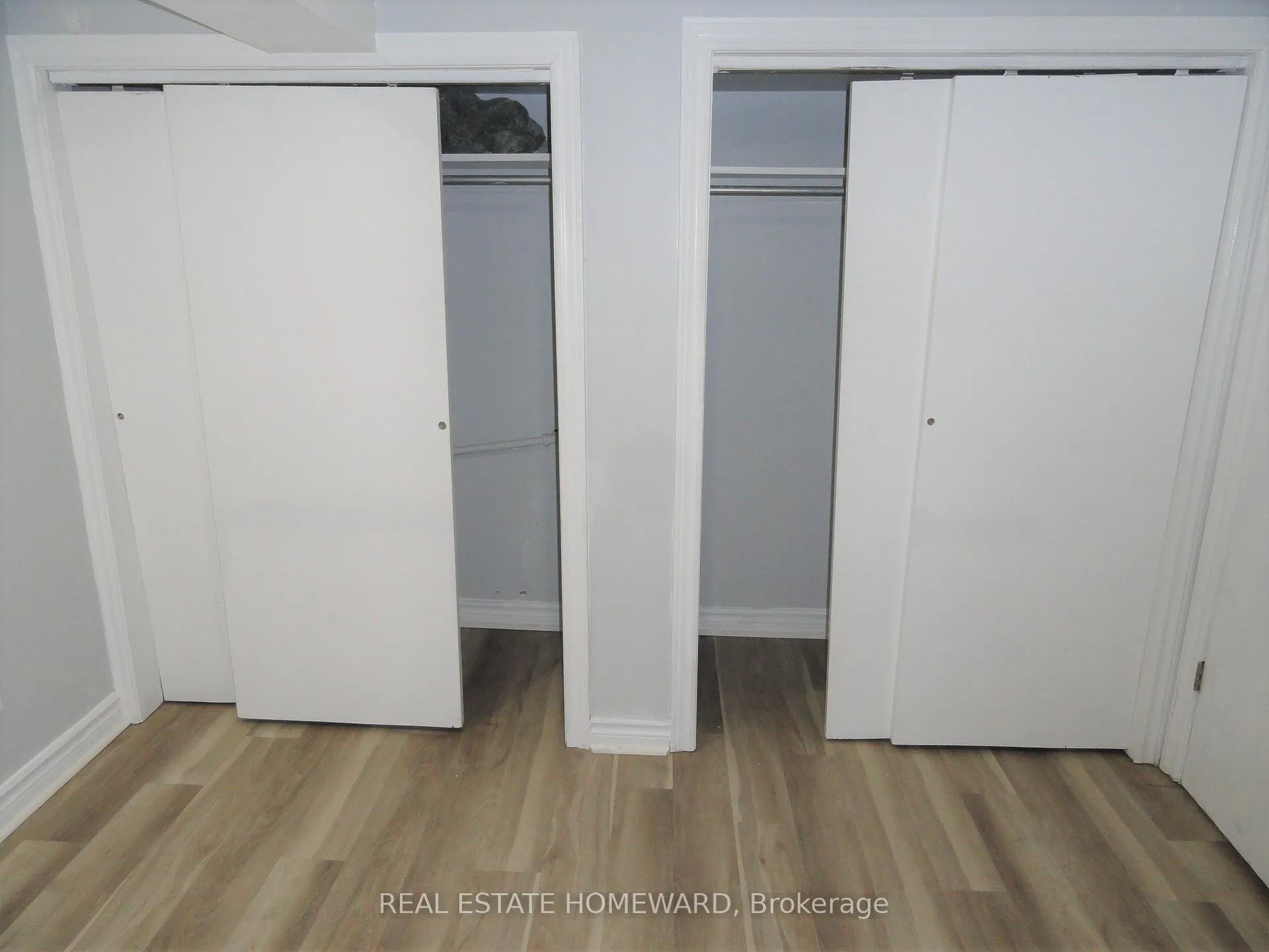 Photo 9 of Unit (lower level), 328 Linsmore Crescent, Toronto, East York — HOMEH