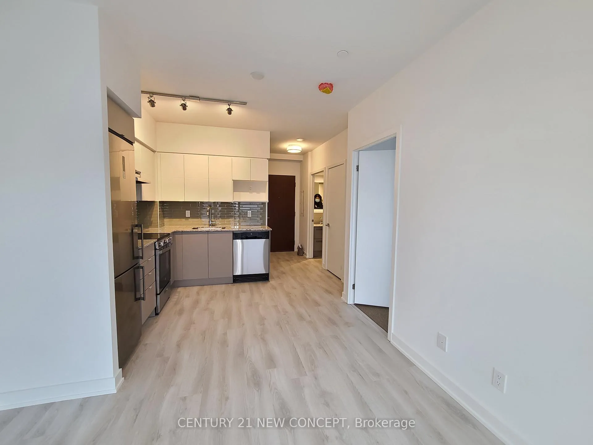 Photo 24 of Unit 1509, 120 Varna Drive, Toronto, Englemount-Lawrence — HOMEH