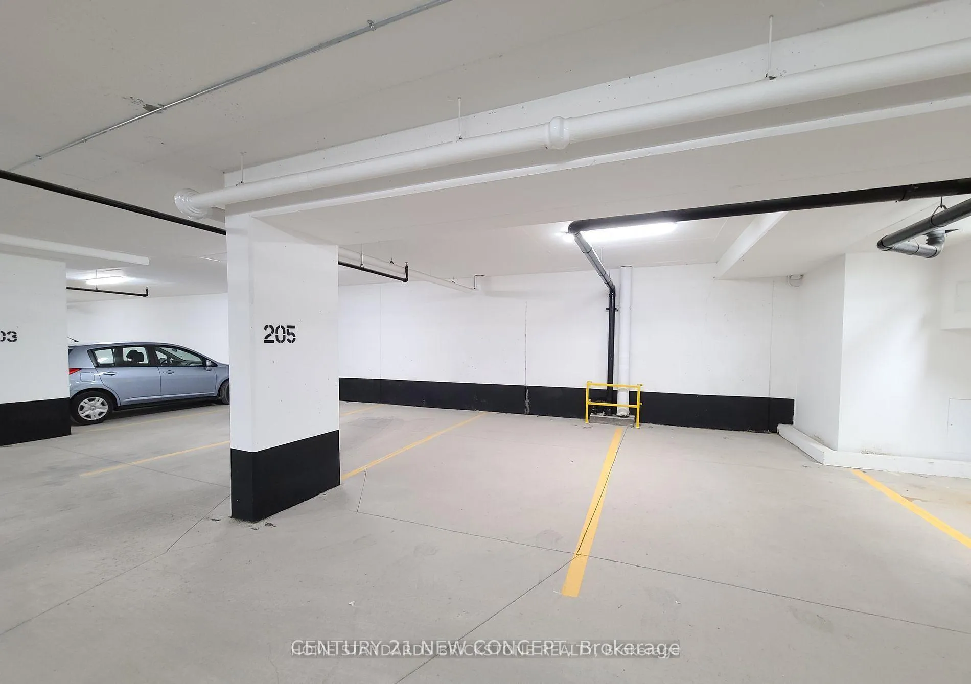 Photo 30 of Unit 1509, 120 Varna Drive, Toronto, Englemount-Lawrence — HOMEH