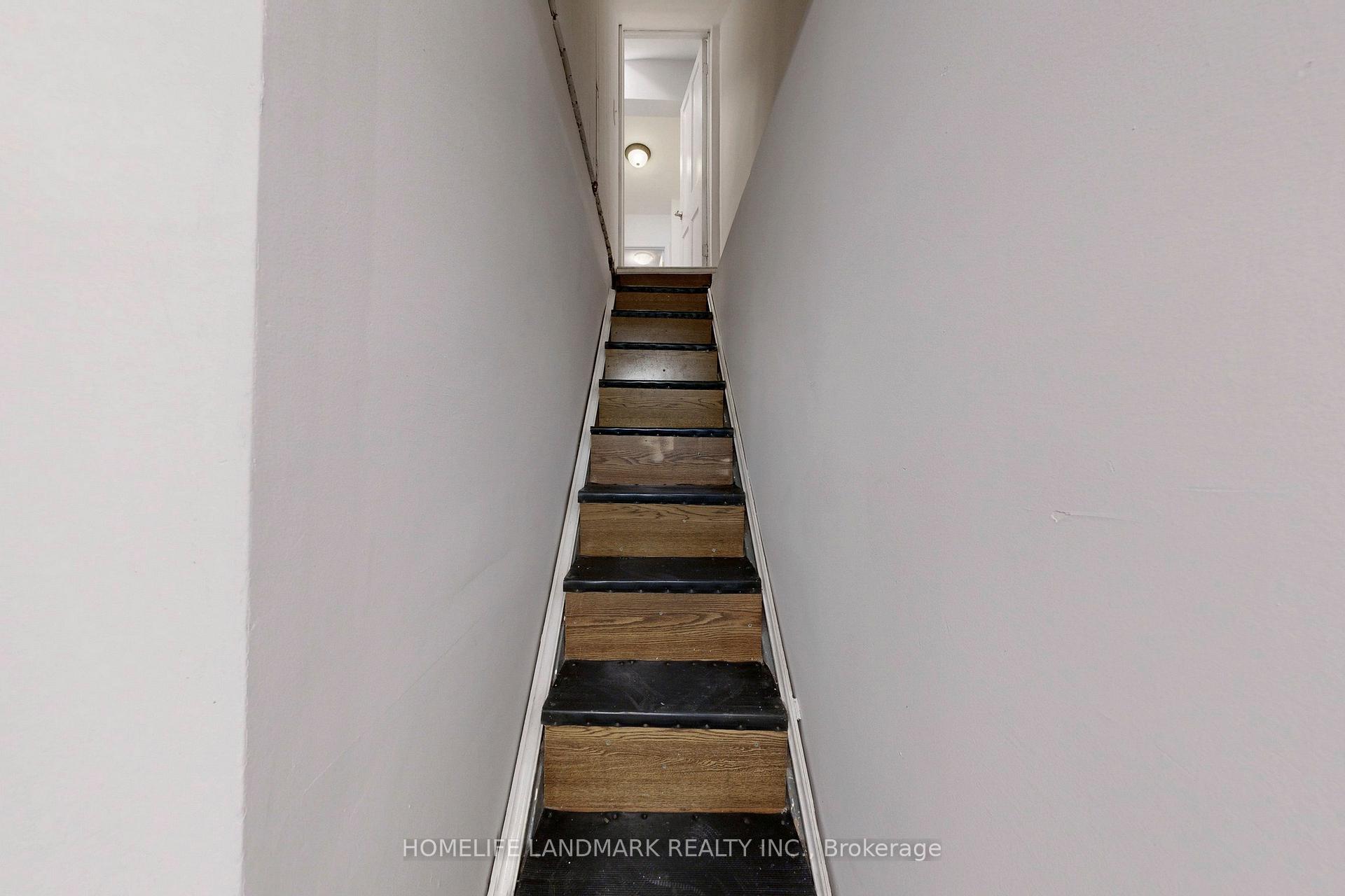 Photo 29 of 692 Gerrard Street E, Toronto, South Riverdale — HOMEH