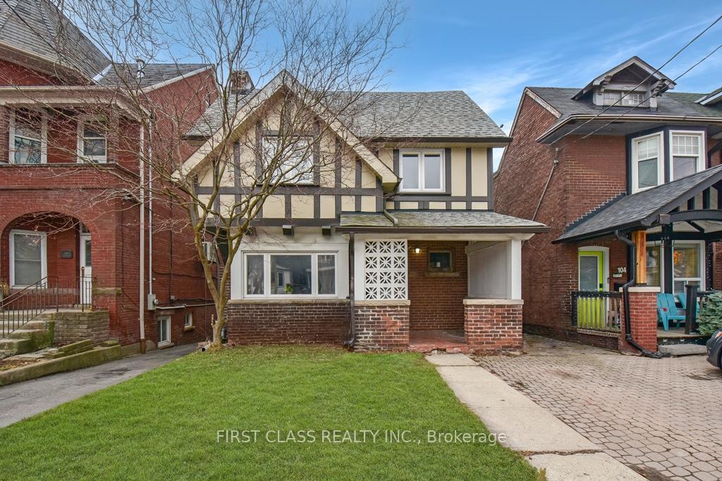 Front of Unit Upper, 102 Greenwood Avenue