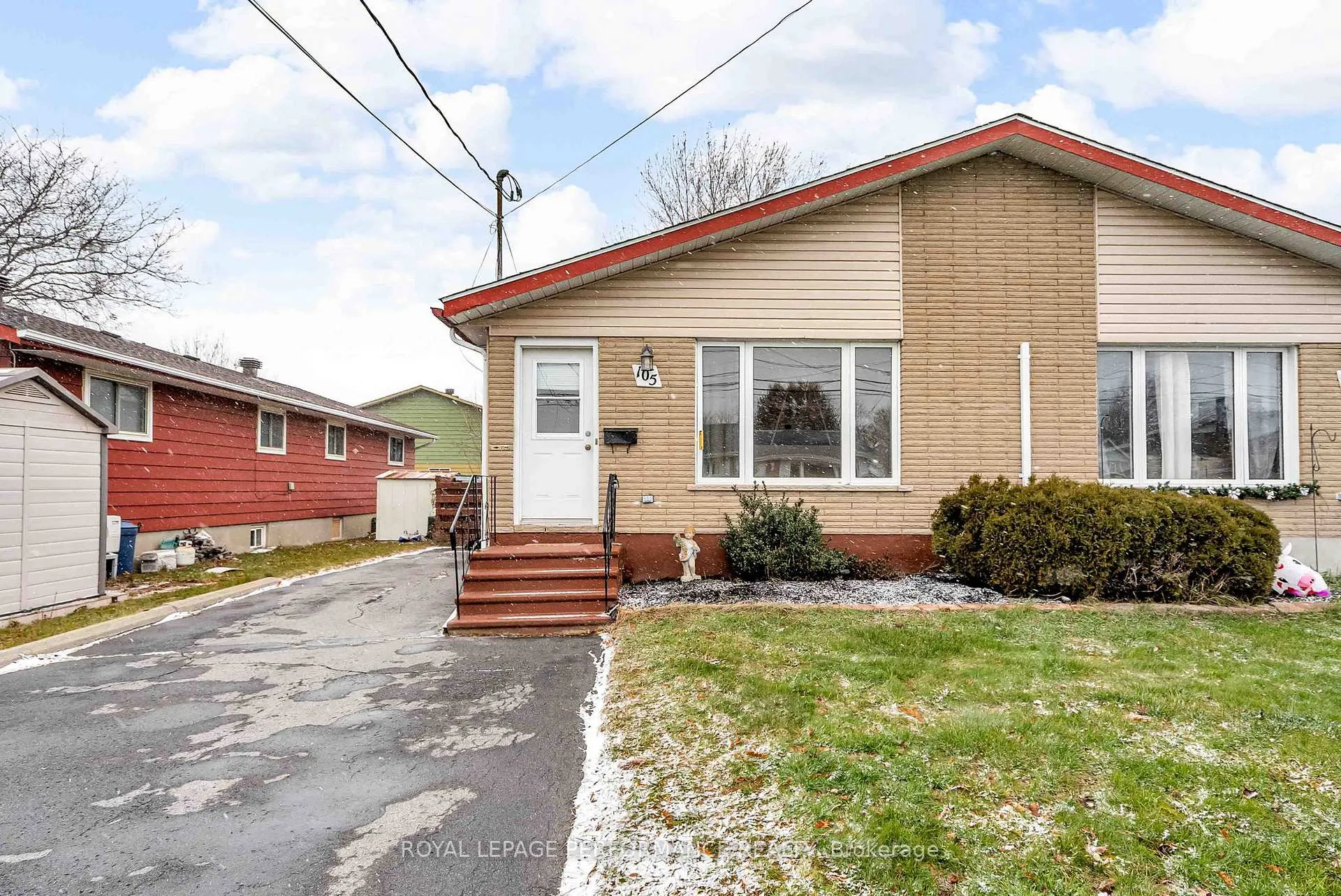 Photo 2 of 105 Balmoral Avenue, Cornwall — HOMEH