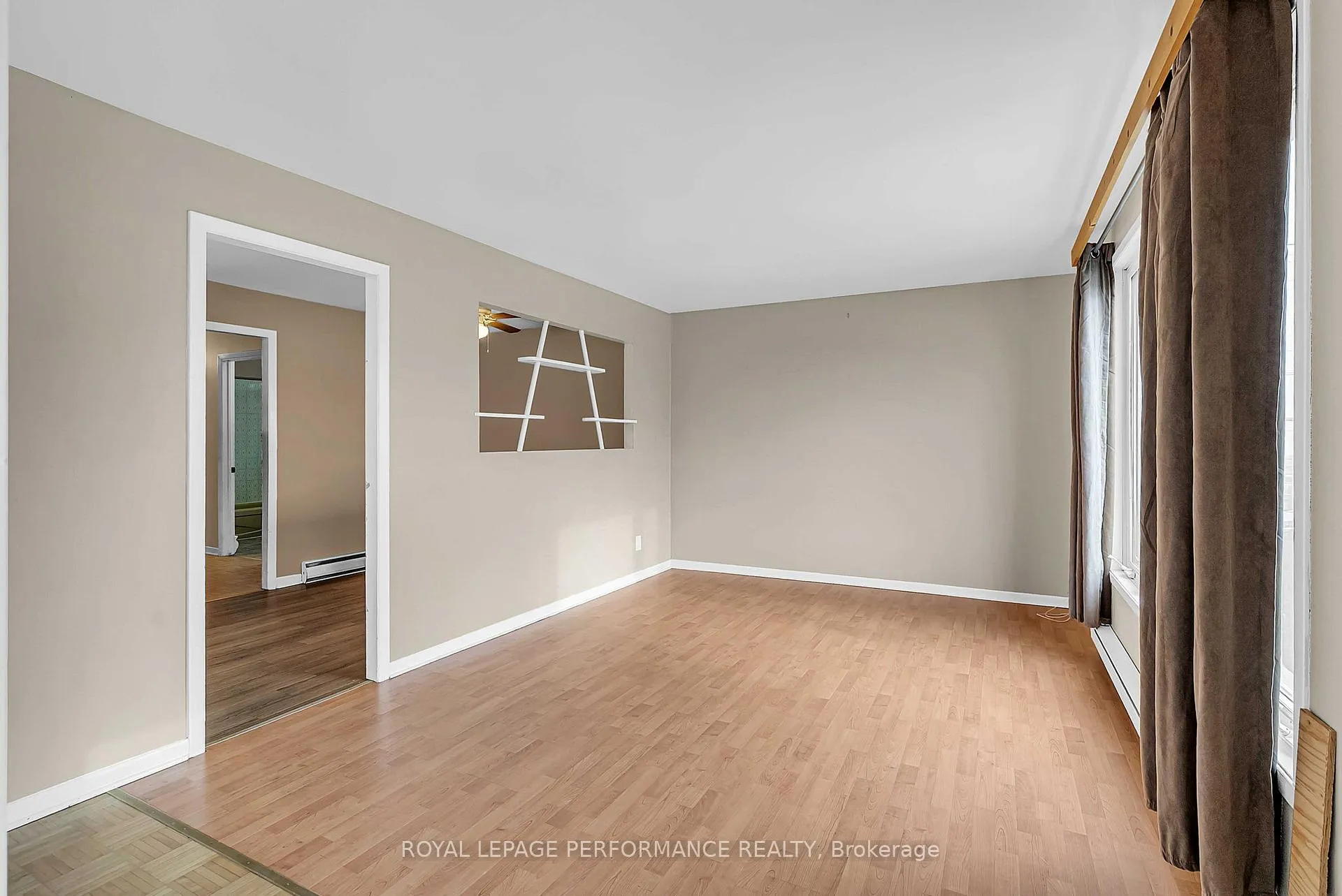 Photo 5 of 105 Balmoral Avenue, Cornwall — HOMEH