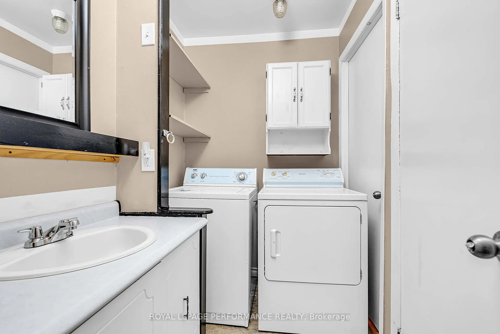 Photo 14 of 105 Balmoral Avenue, Cornwall — HOMEH