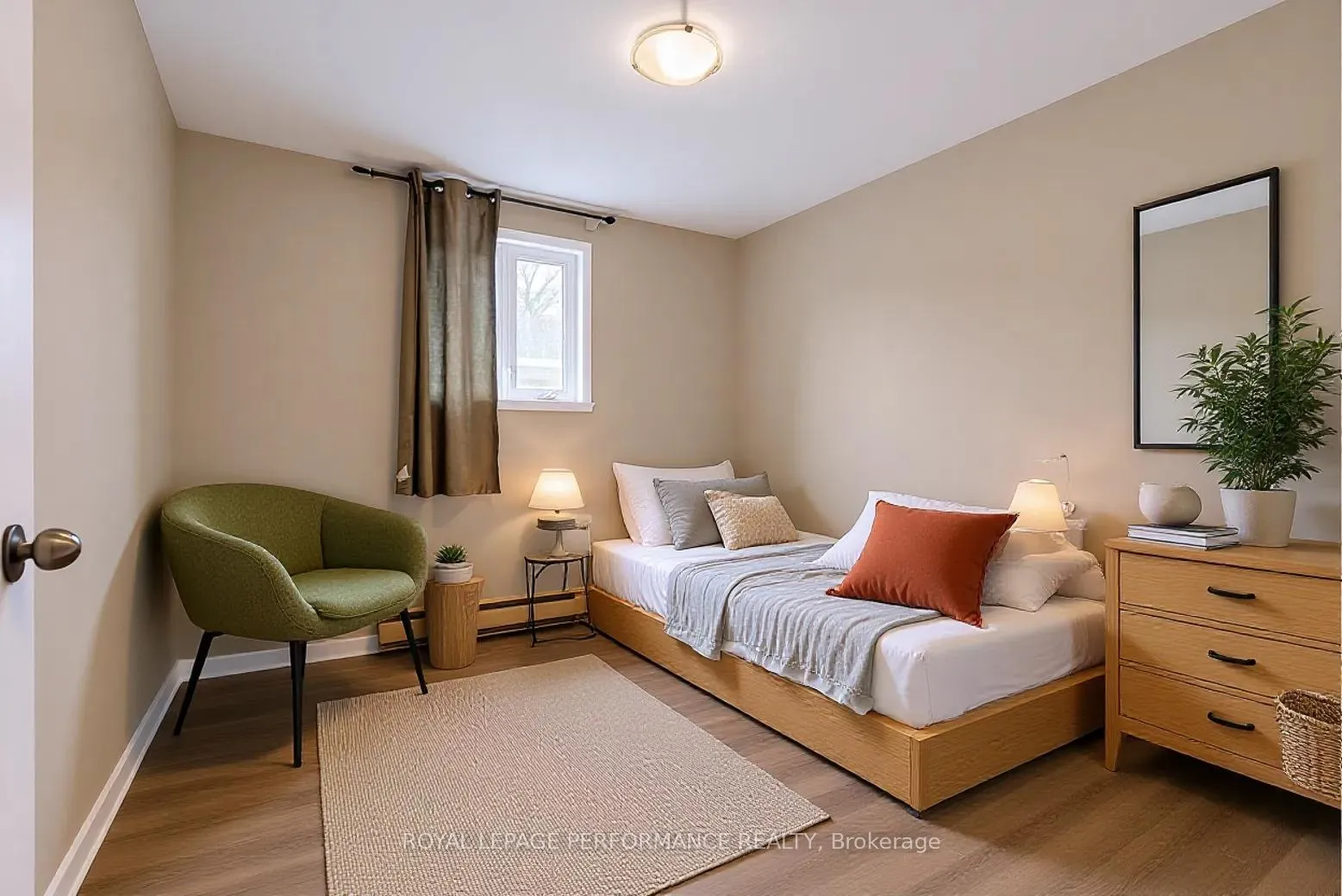 Photo 15 of 105 Balmoral Avenue, Cornwall — HOMEH