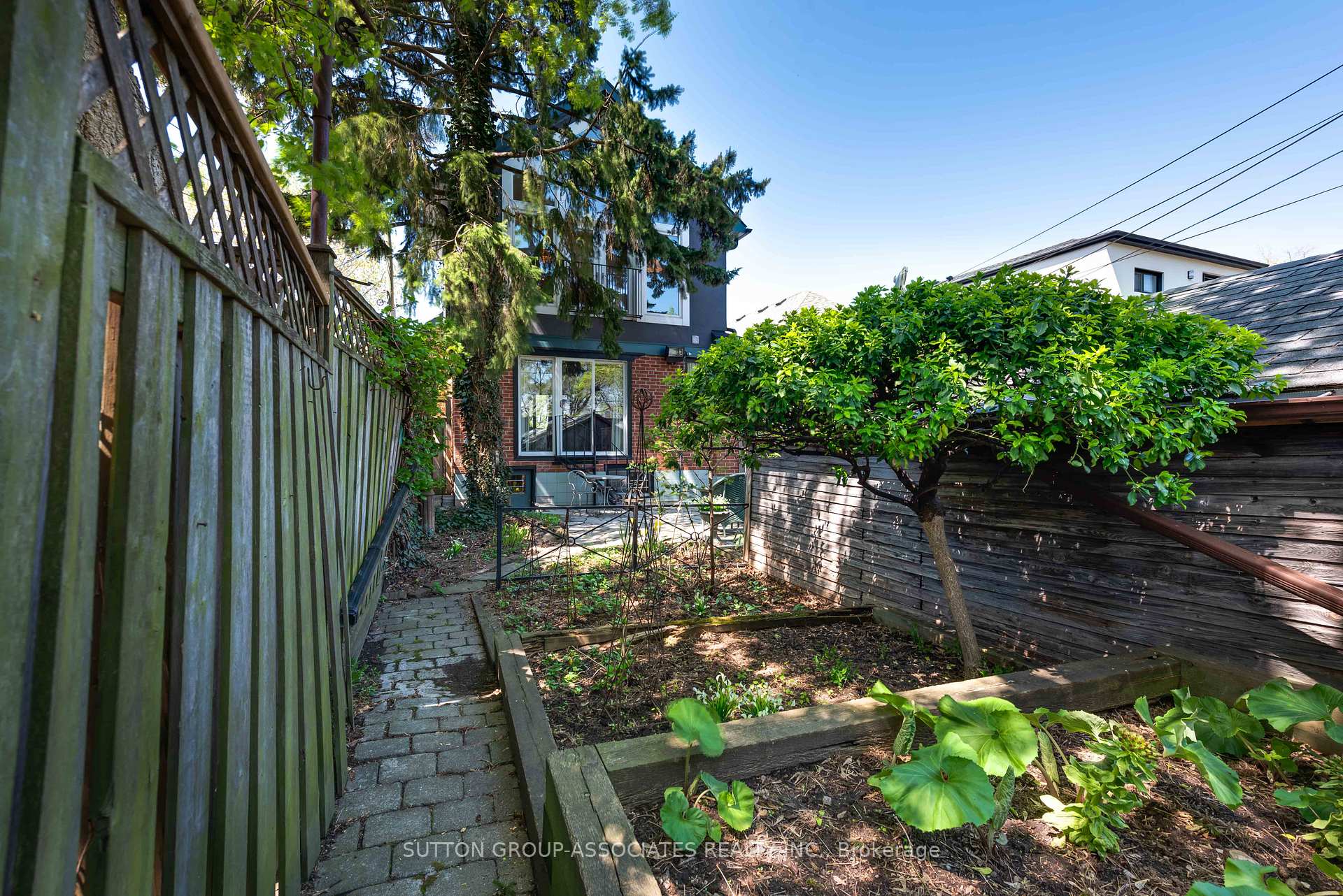 Photo 41 of 425 Arlington Avenue, Toronto, Humewood-Cedarvale — HOMEH