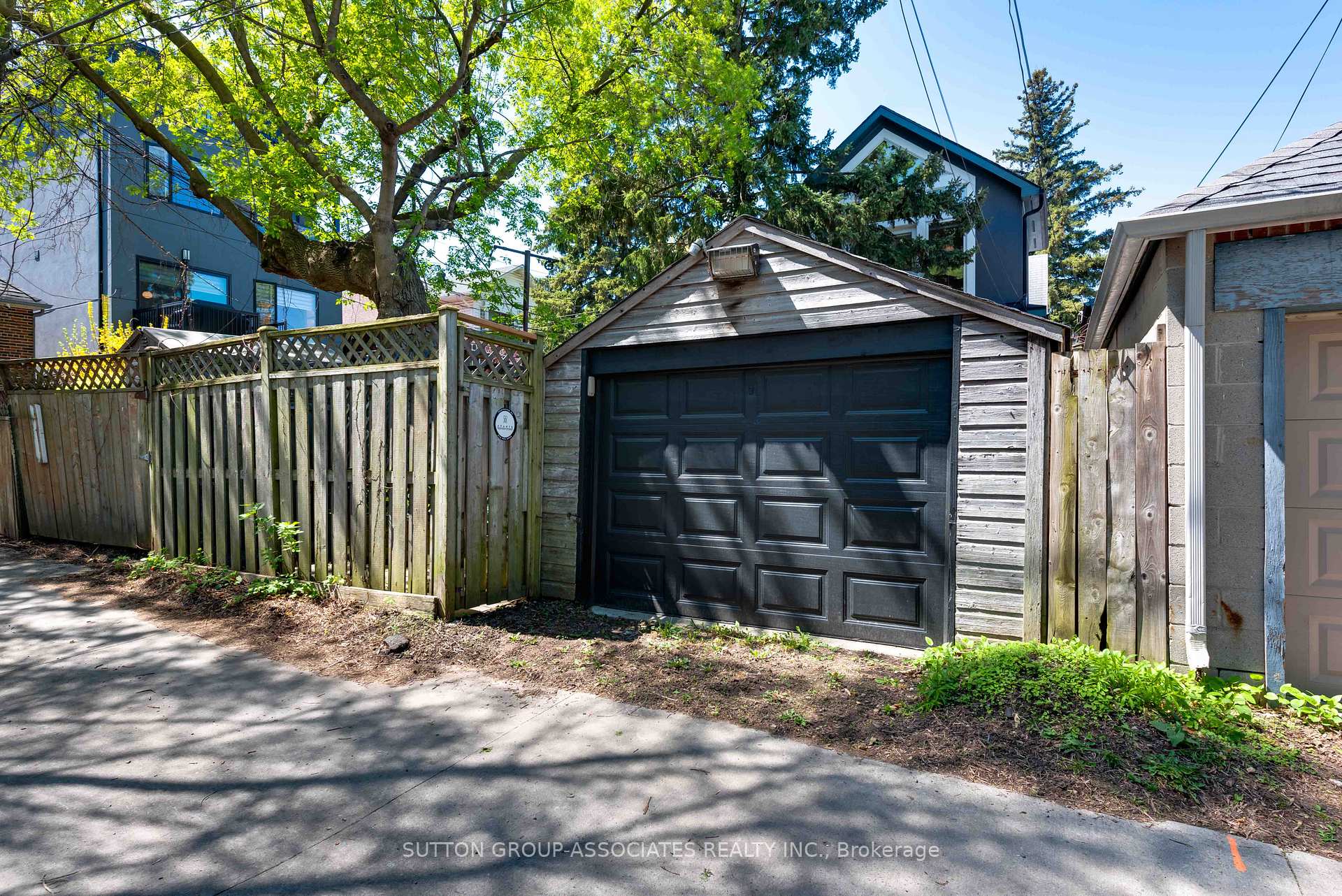 Photo 44 of 425 Arlington Avenue, Toronto, Humewood-Cedarvale — HOMEH