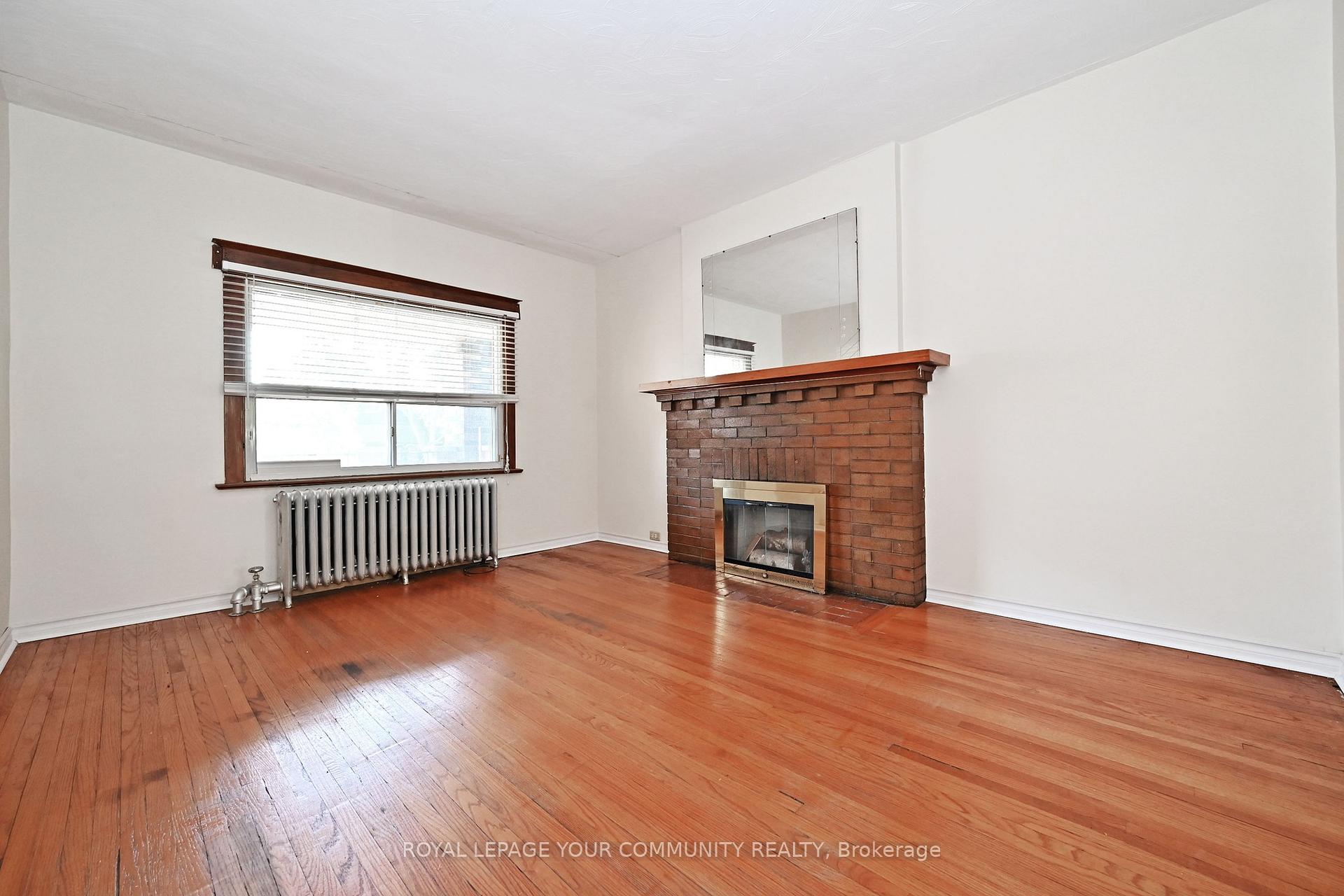 Photo 7 of 284 Wolverleigh Boulevard, Toronto, Danforth — HOMEH