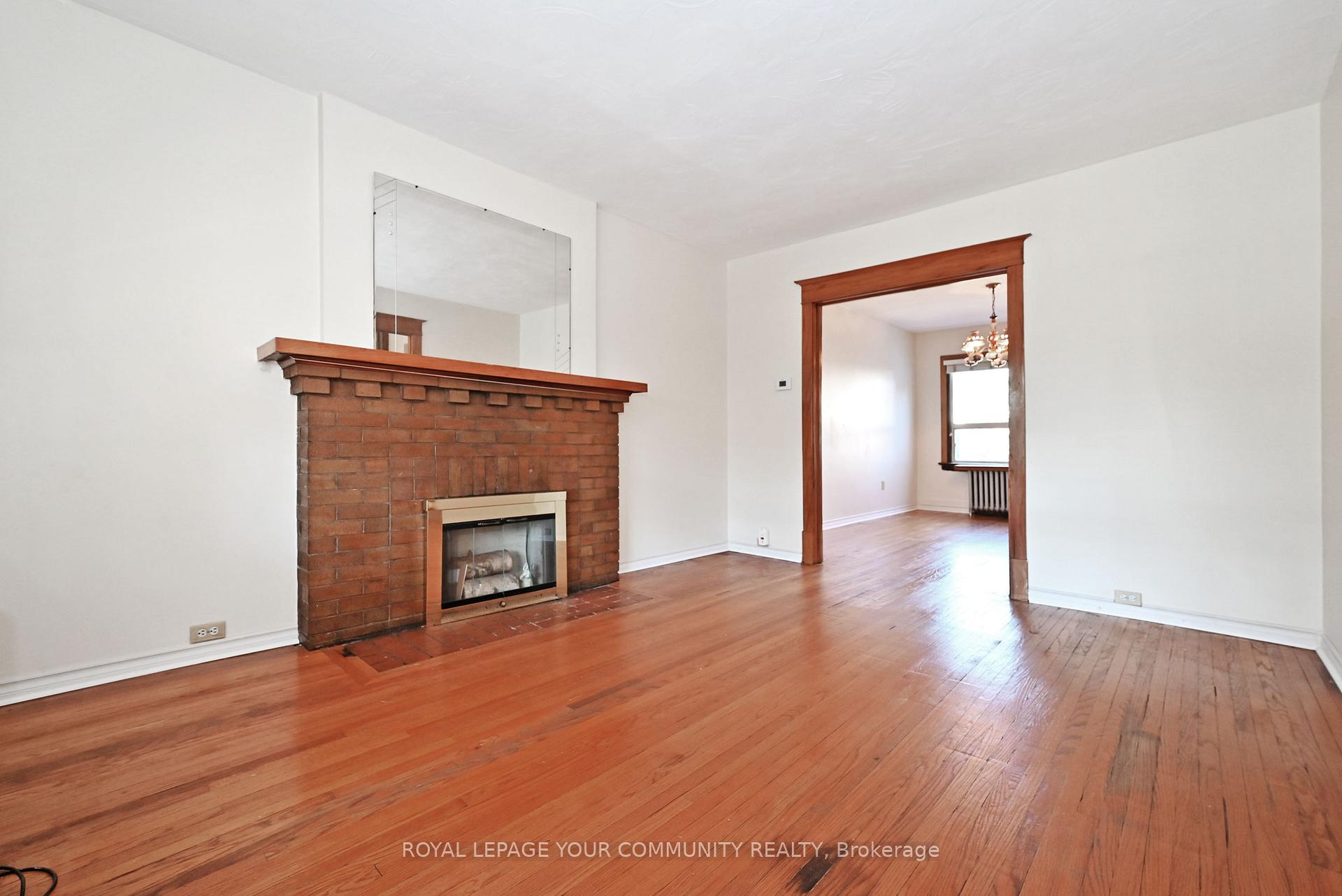 Photo 11 of 284 Wolverleigh Boulevard, Toronto, Danforth — HOMEH