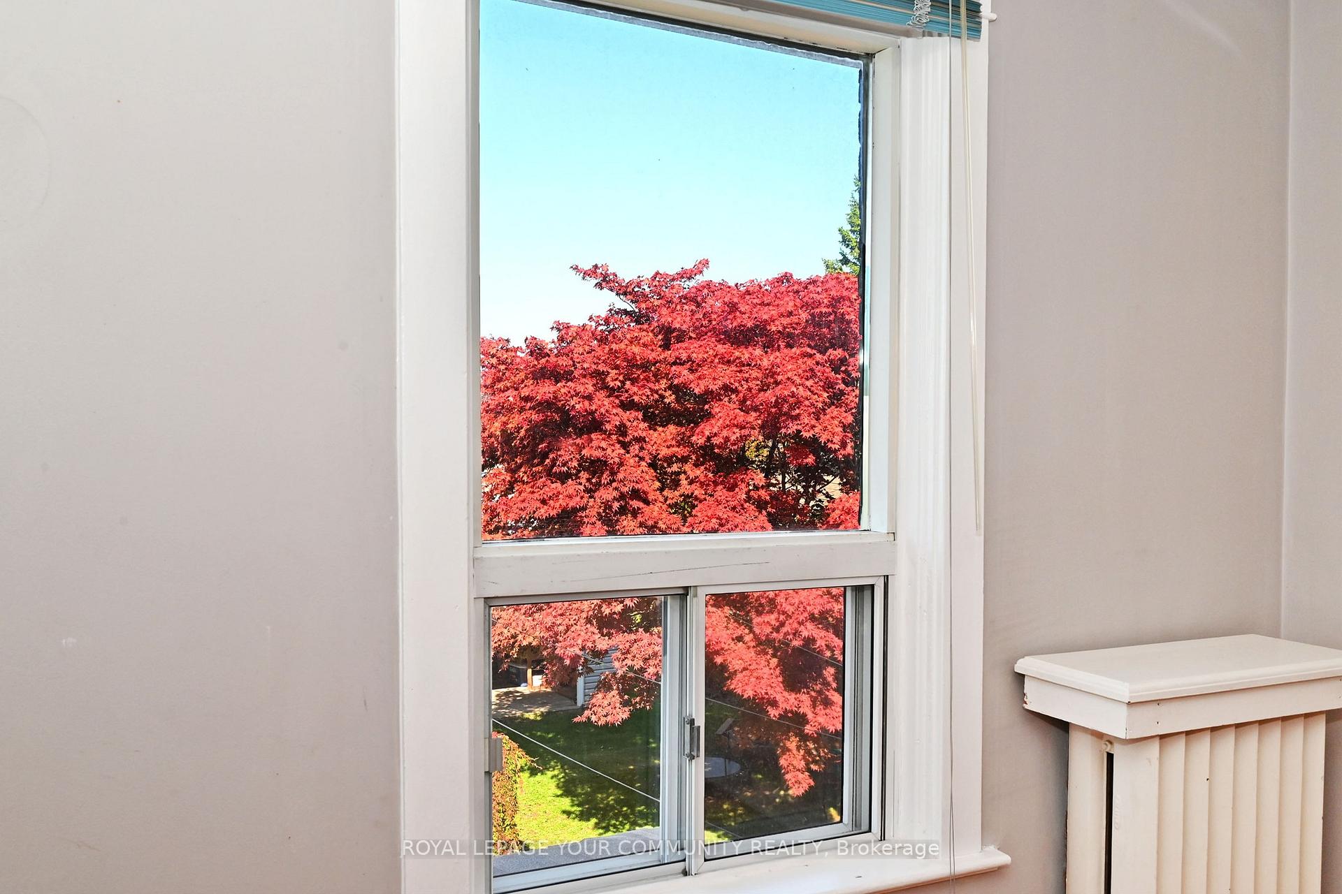 Photo 34 of 284 Wolverleigh Boulevard, Toronto, Danforth — HOMEH