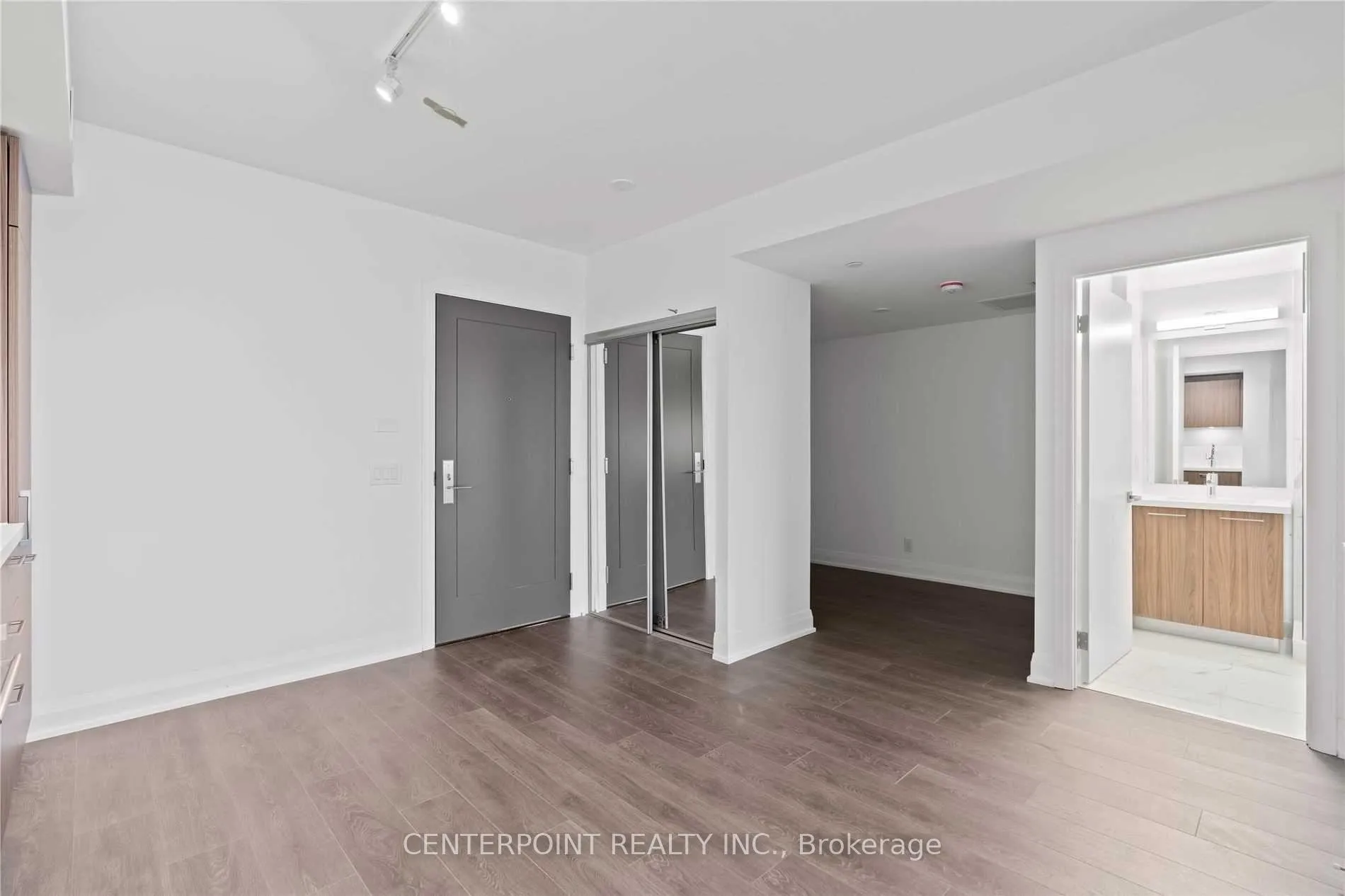 Photo 7 of Unit 617, 33 Frederick Todd Way, Toronto, Thorncliffe Park — HOMEH