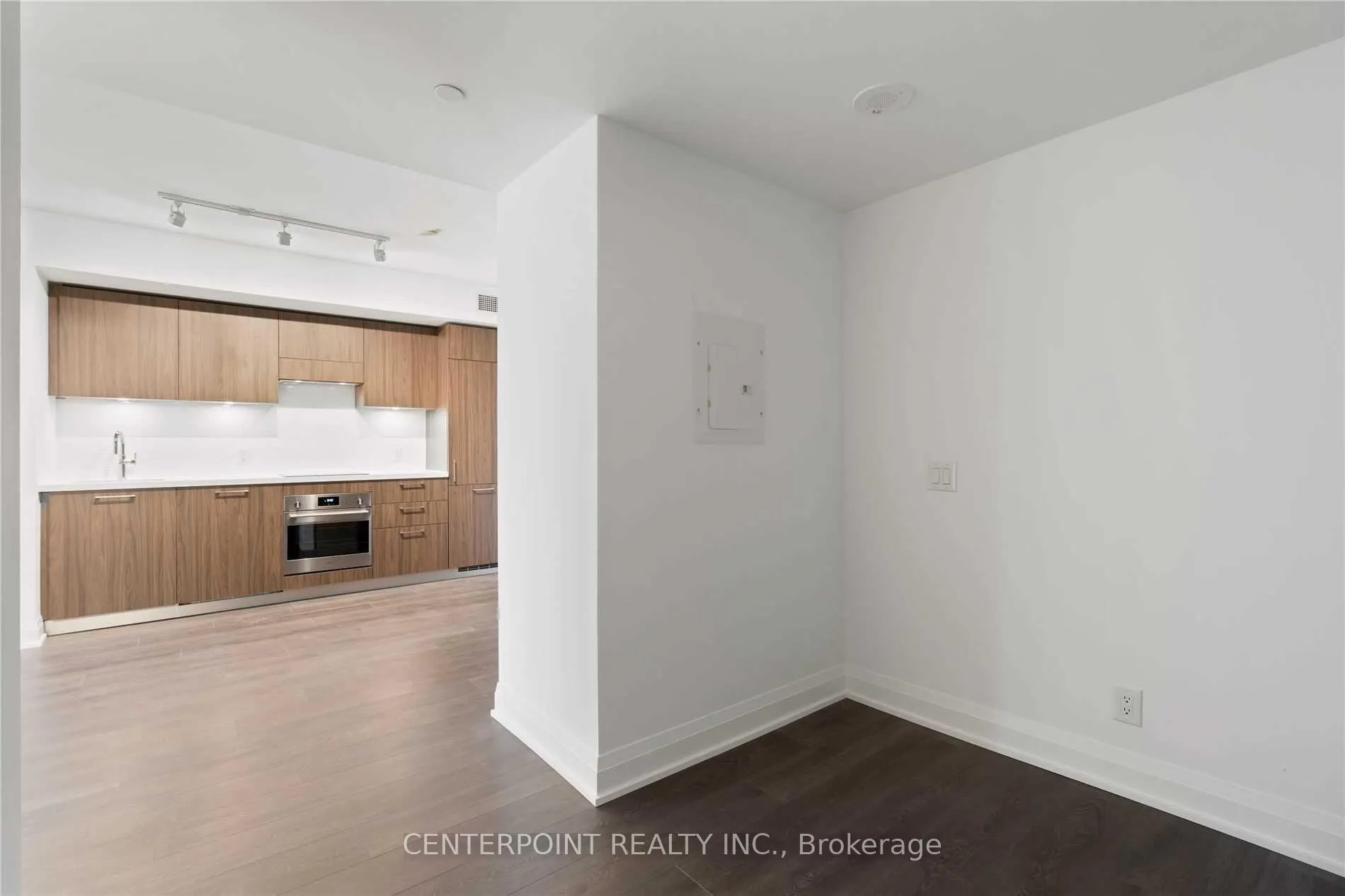 Photo 8 of Unit 617, 33 Frederick Todd Way, Toronto, Thorncliffe Park — HOMEH