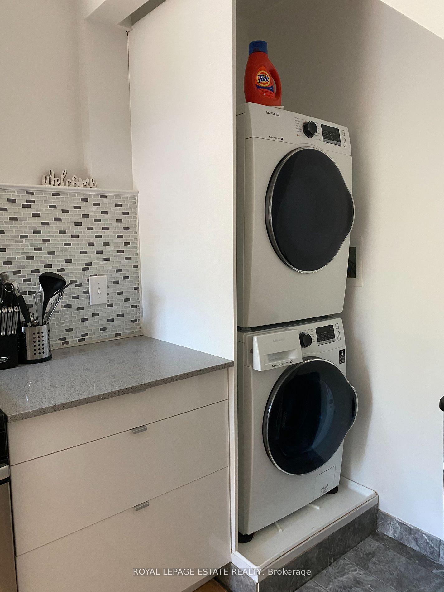 Photo 12 of 41 Dearbourne Avenue, Toronto, North Riverdale — HOMEH