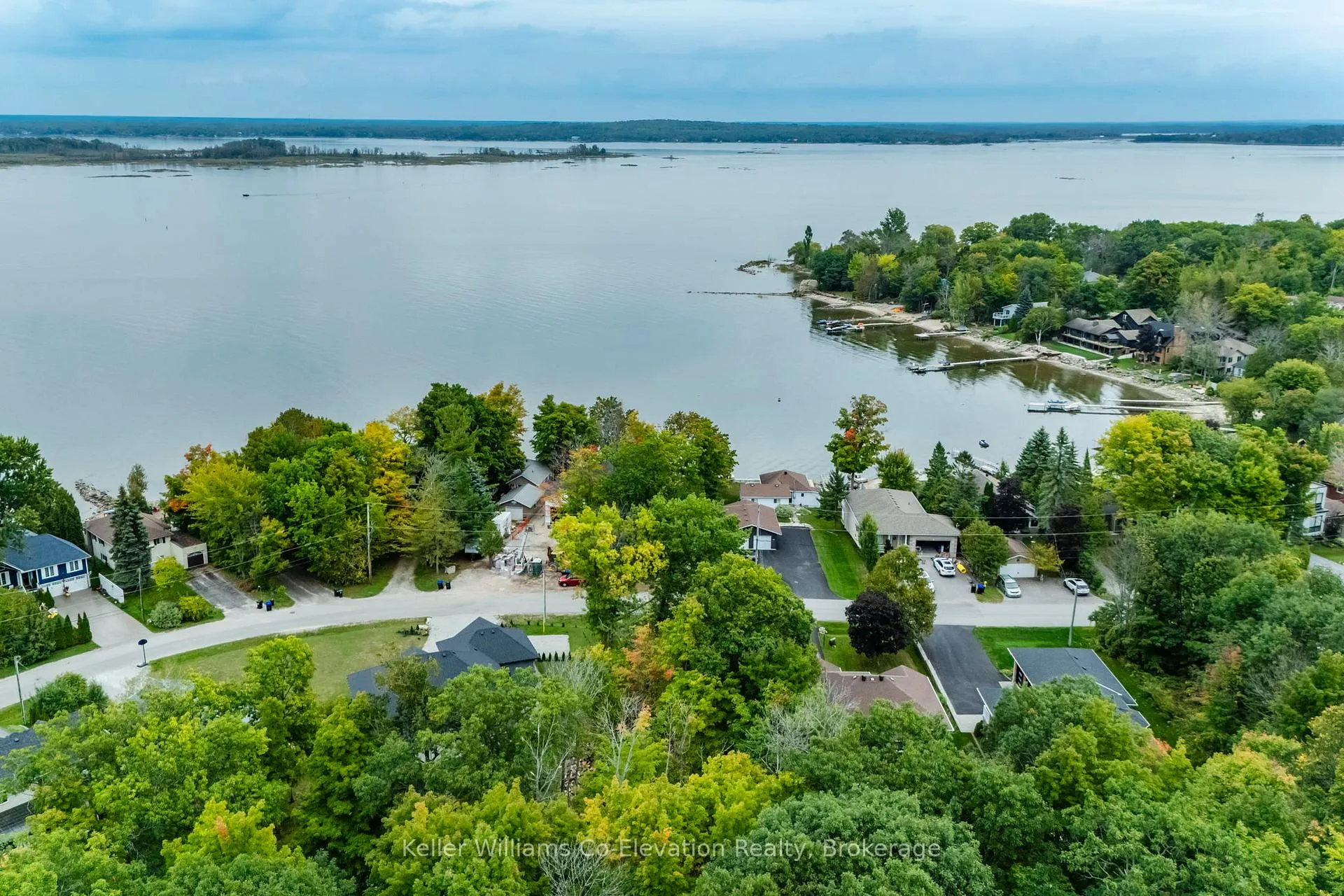 Photo 10 of 193 Robins Point Road, Tay, Victoria Harbour — HOMEH
