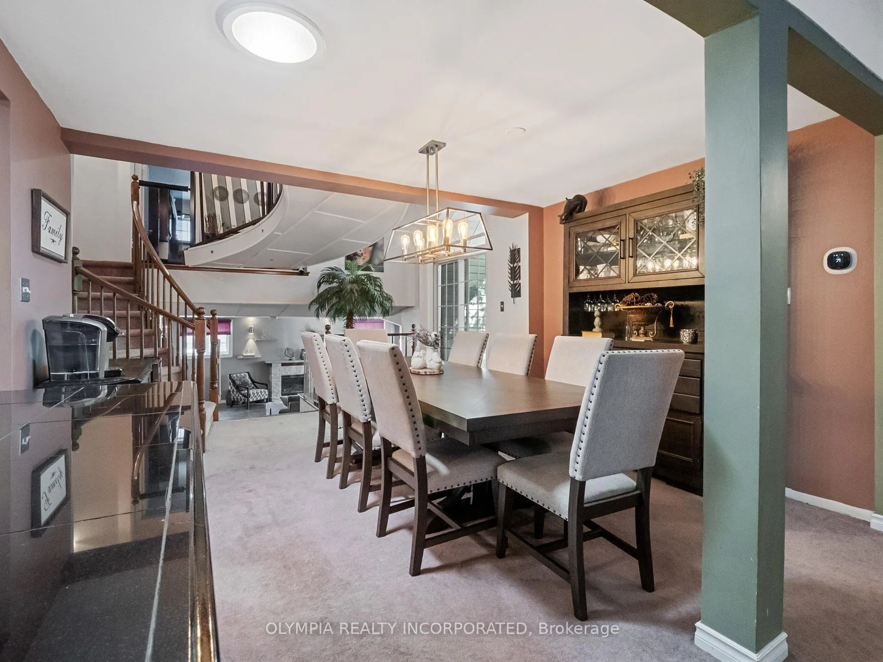 Photo 2 of 6155 Valley Way, Niagara Falls, Cherrywood — HOMEH