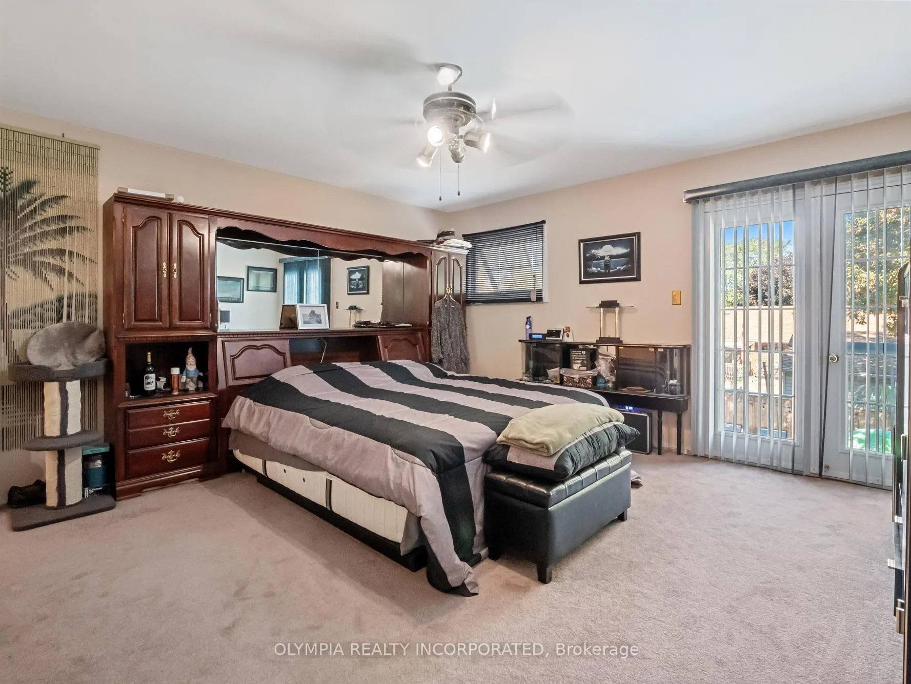 Photo 9 of 6155 Valley Way, Niagara Falls, Cherrywood — HOMEH