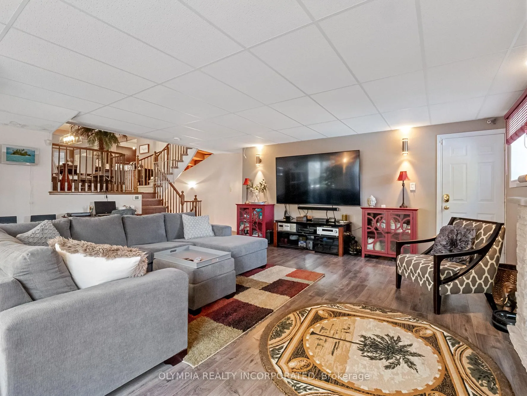 Photo 16 of 6155 Valley Way, Niagara Falls, Cherrywood — HOMEH