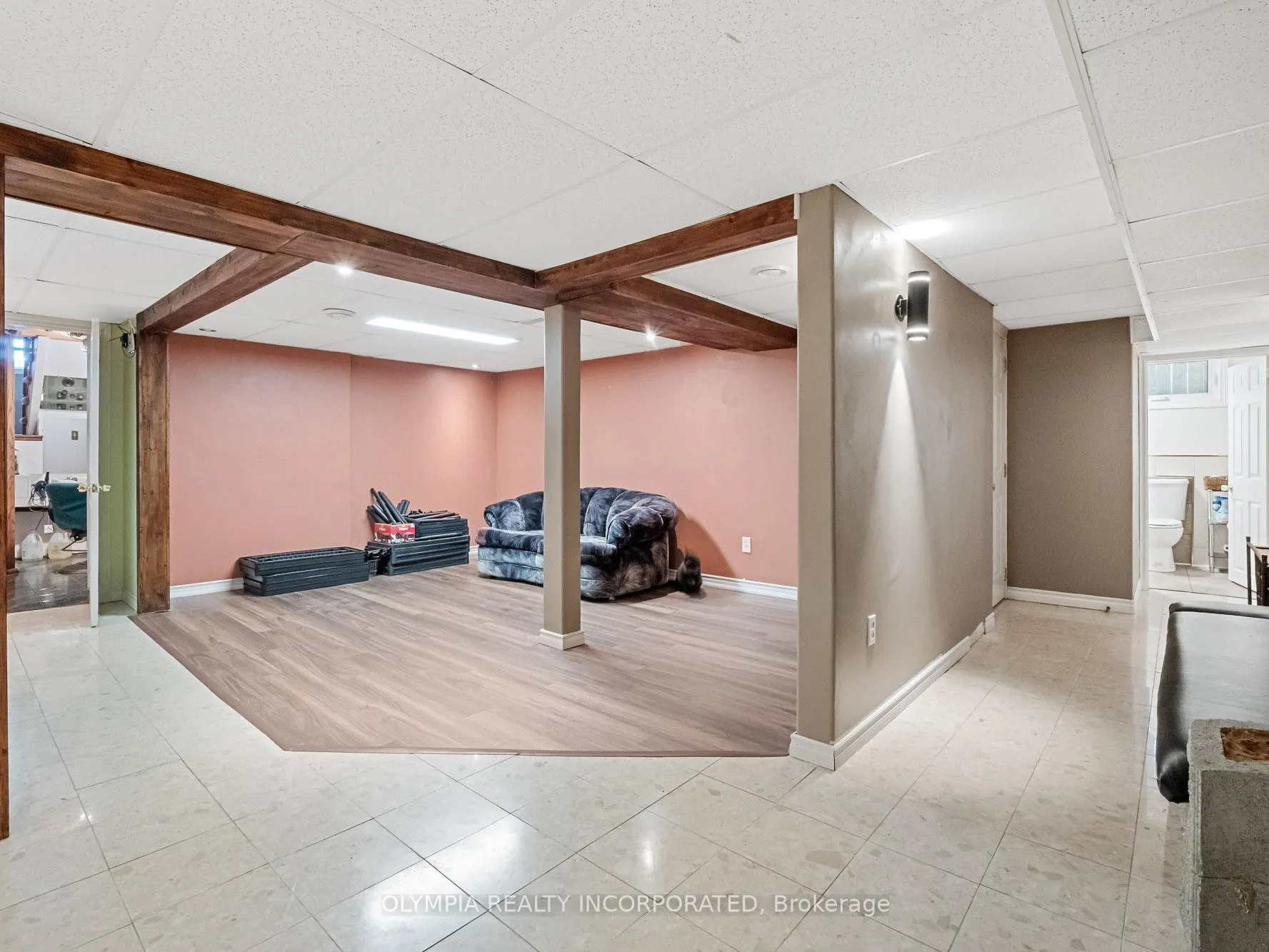 Photo 23 of 6155 Valley Way, Niagara Falls, Cherrywood — HOMEH