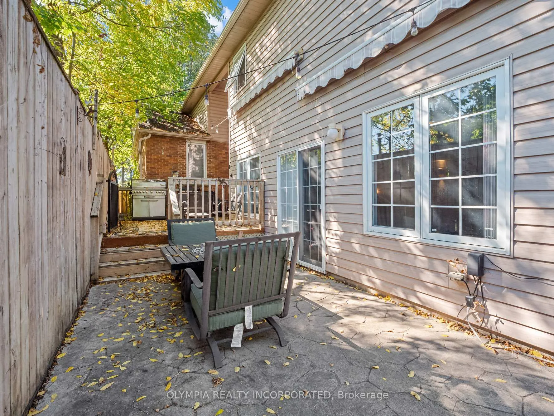 Photo 27 of 6155 Valley Way, Niagara Falls, Cherrywood — HOMEH