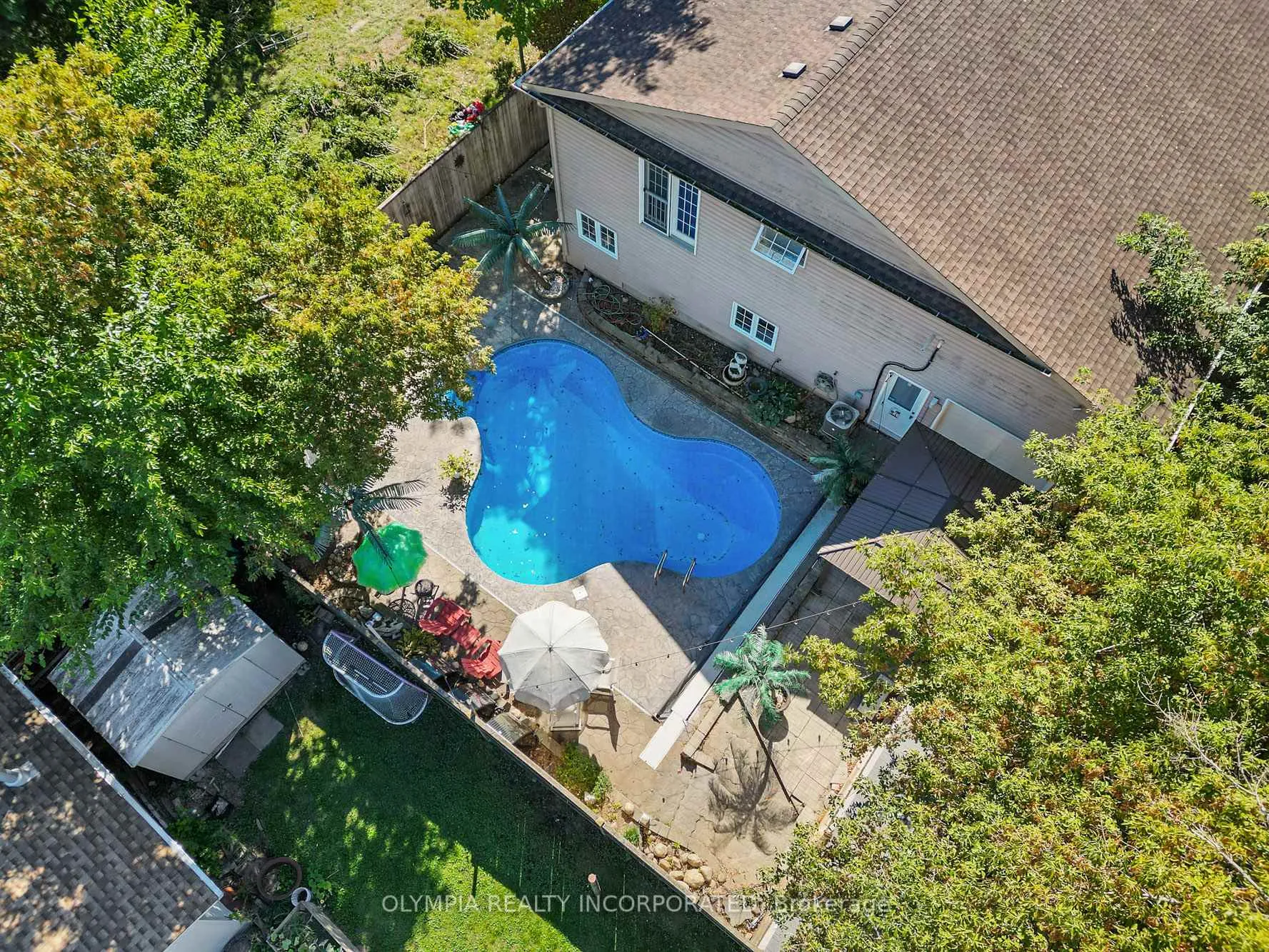 Photo 29 of 6155 Valley Way, Niagara Falls, Cherrywood — HOMEH