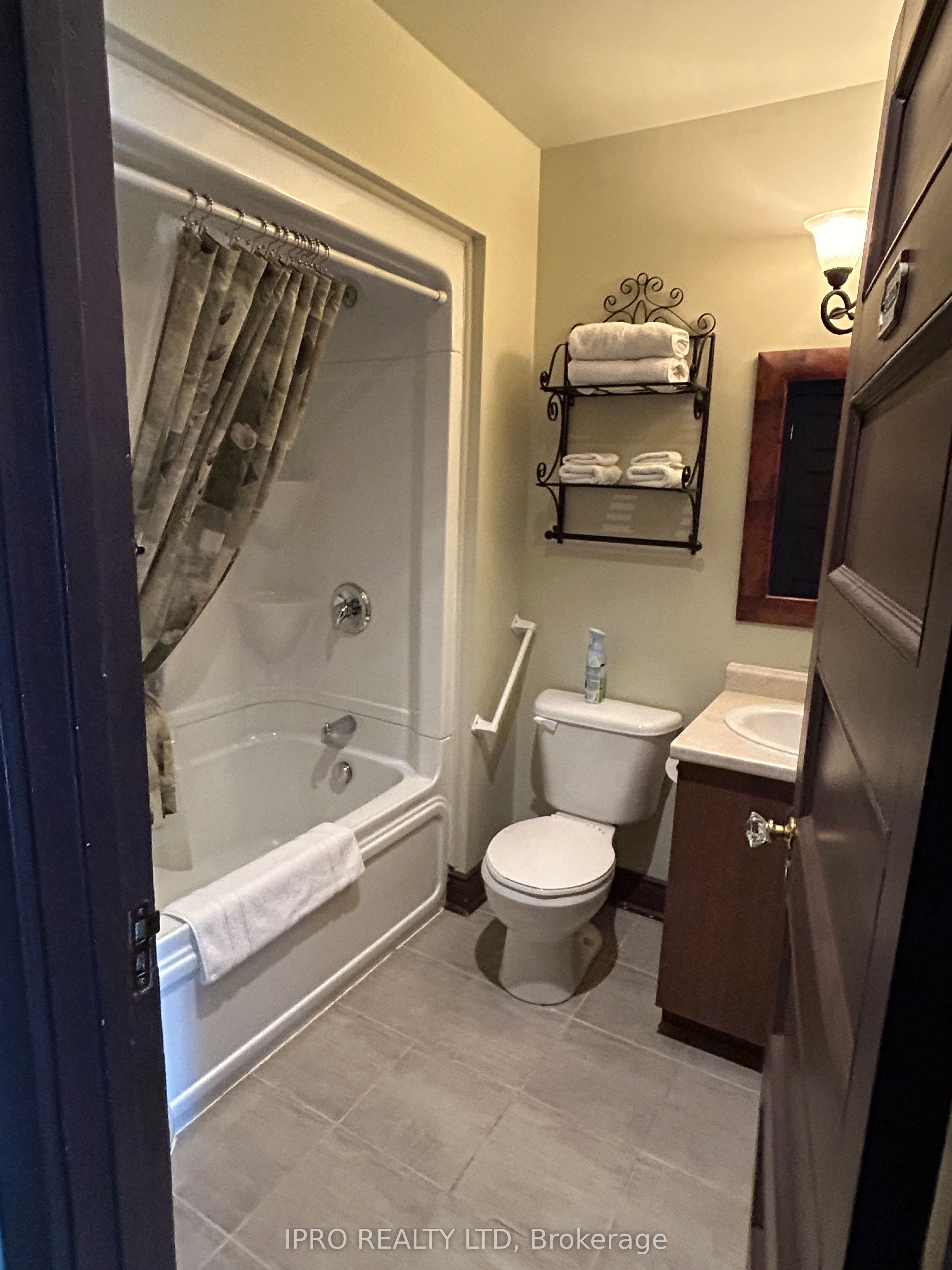 Photo 54 of 620 Lakeshore Road, Temiskaming Shores, Haileybury — HOMEH