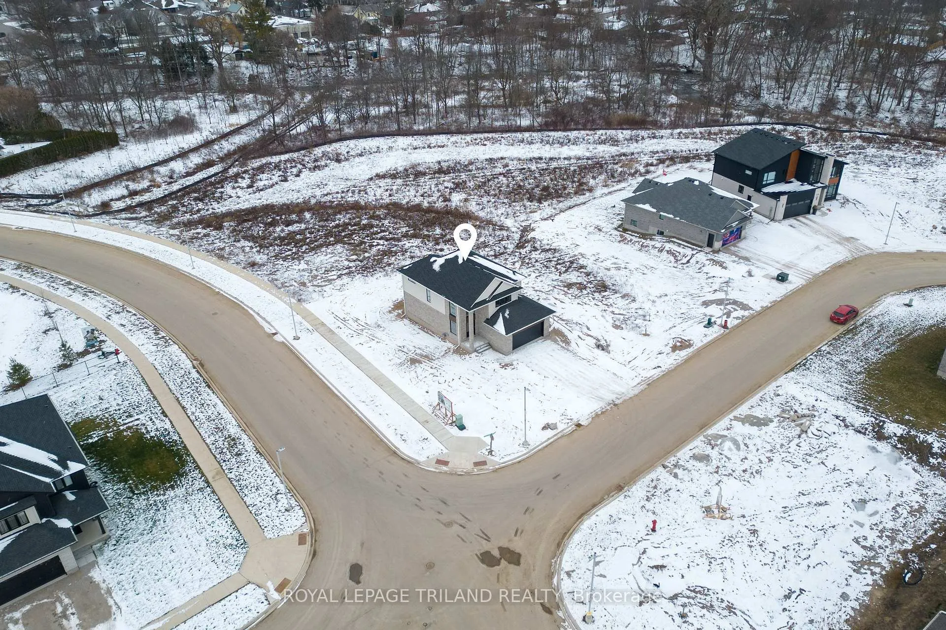 Photo 5 of 116 Aspen Parkway, Aylmer — HOMEH