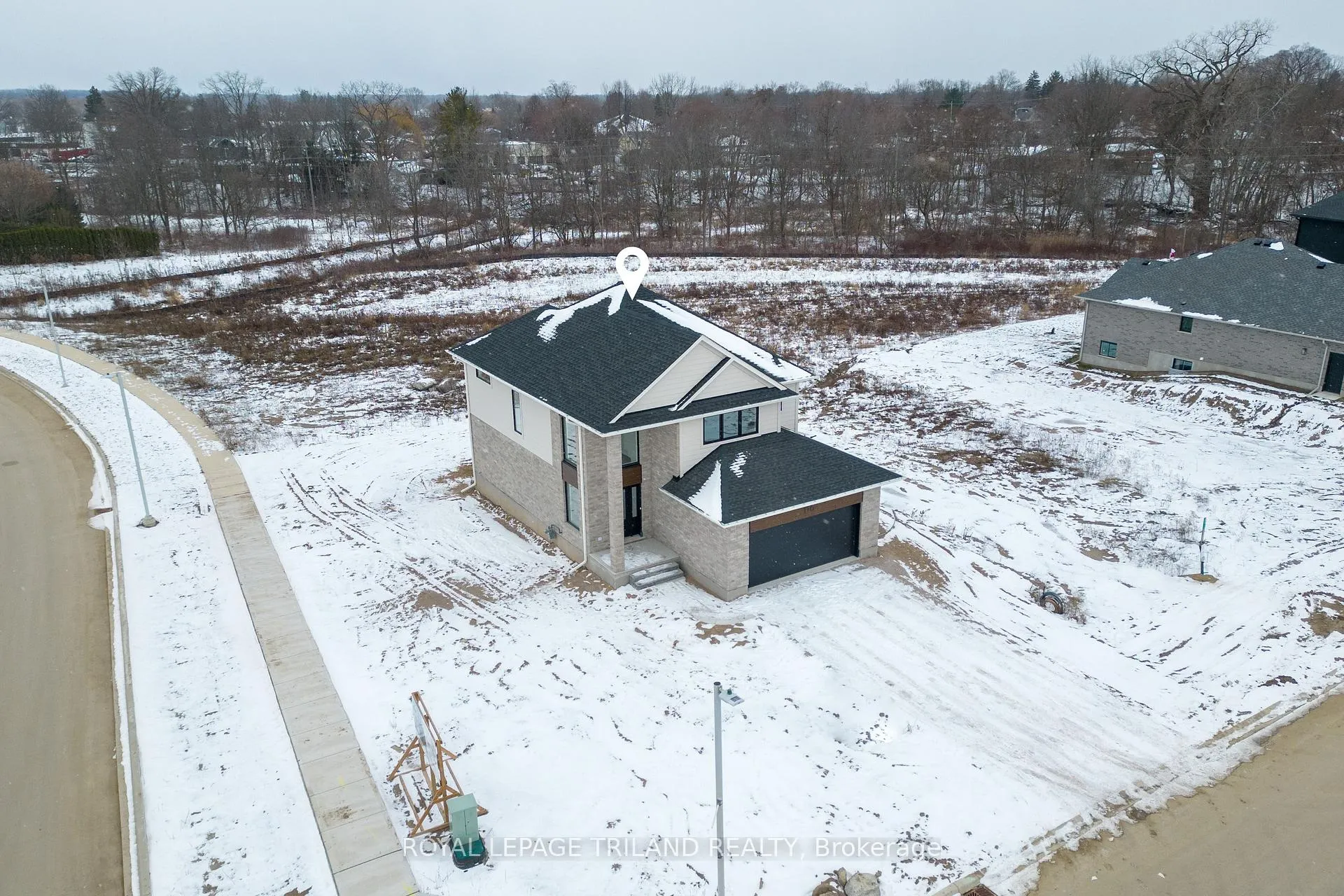 Photo 8 of 116 Aspen Parkway, Aylmer — HOMEH