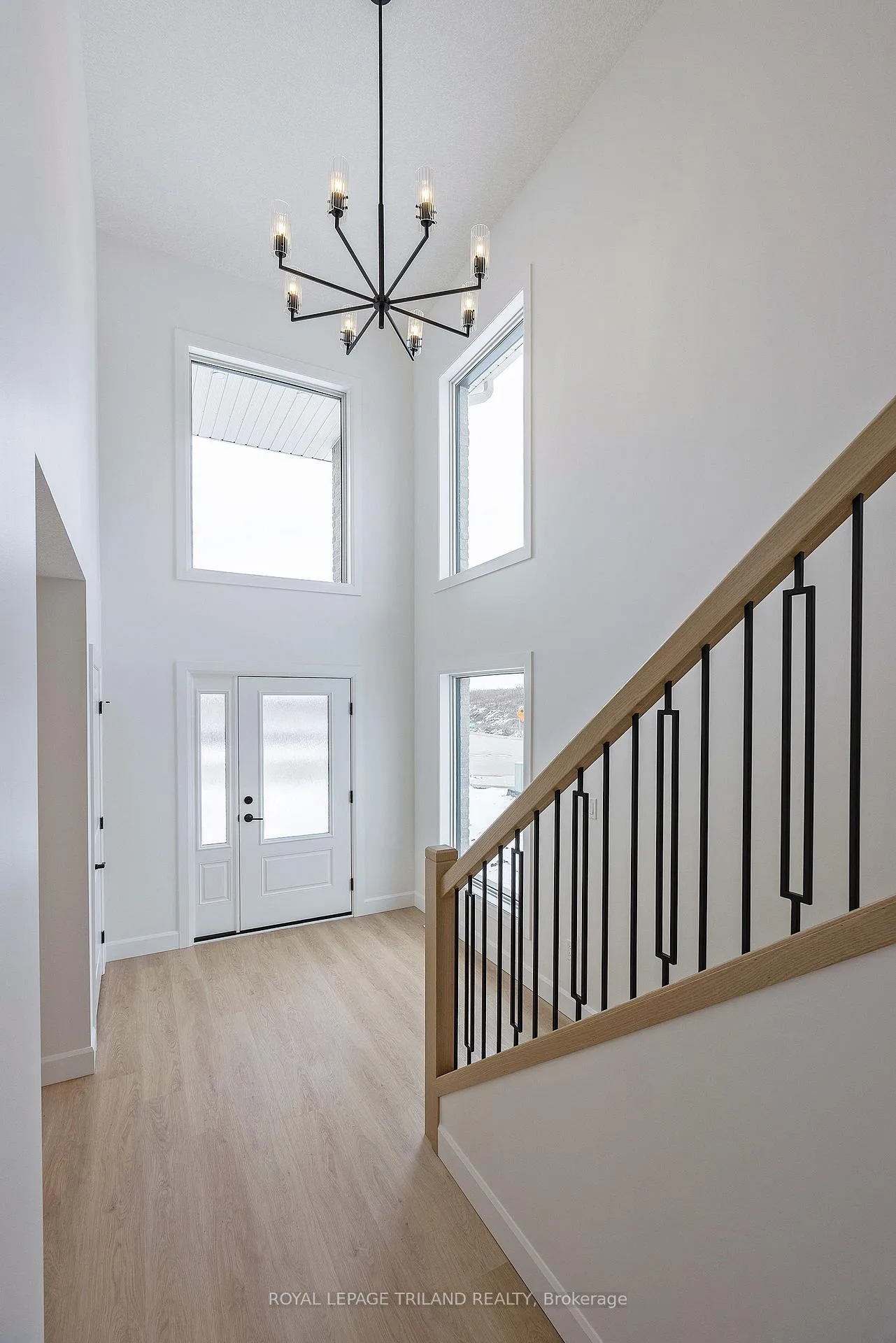 Photo 12 of 116 Aspen Parkway, Aylmer — HOMEH