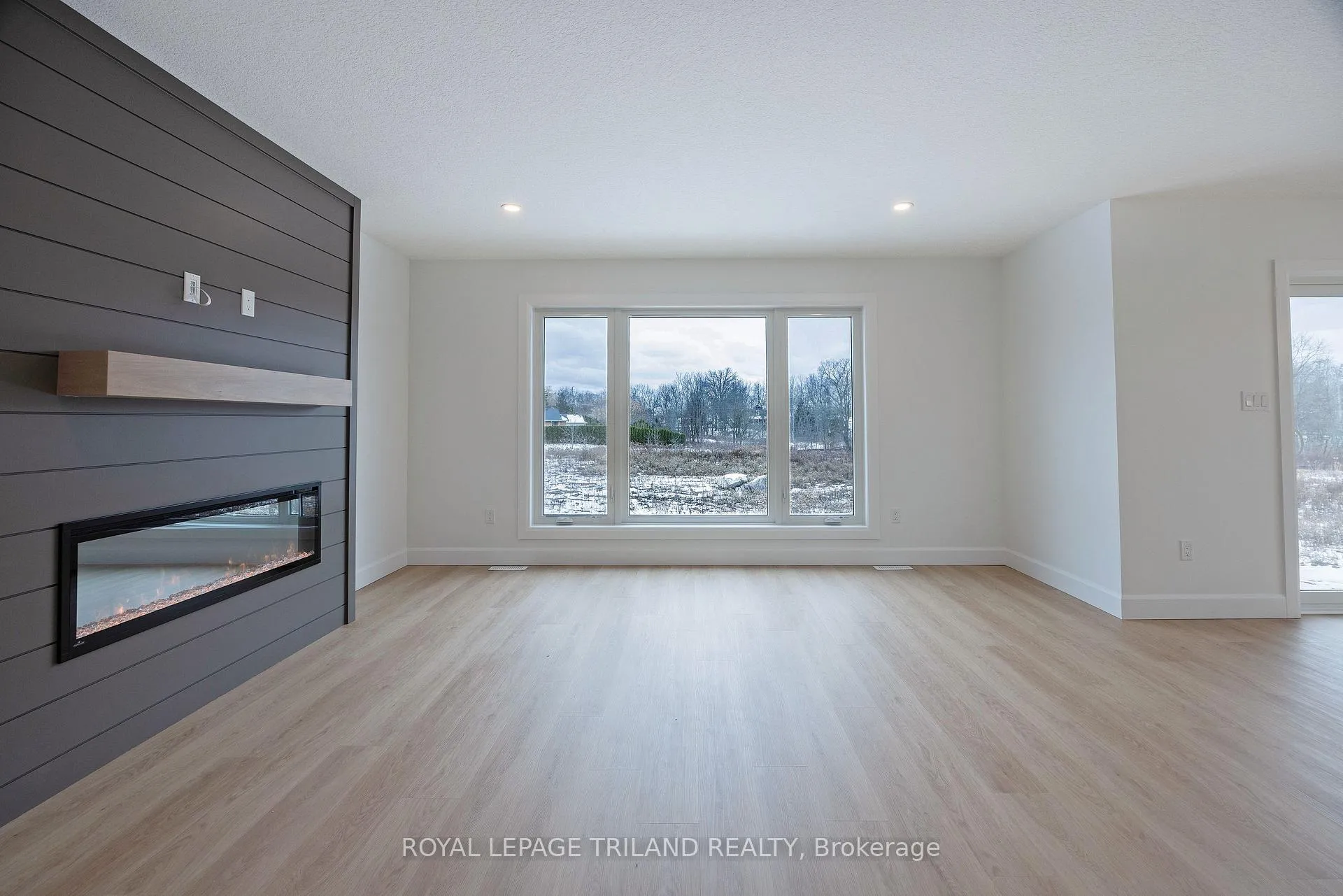 Photo 16 of 116 Aspen Parkway, Aylmer — HOMEH