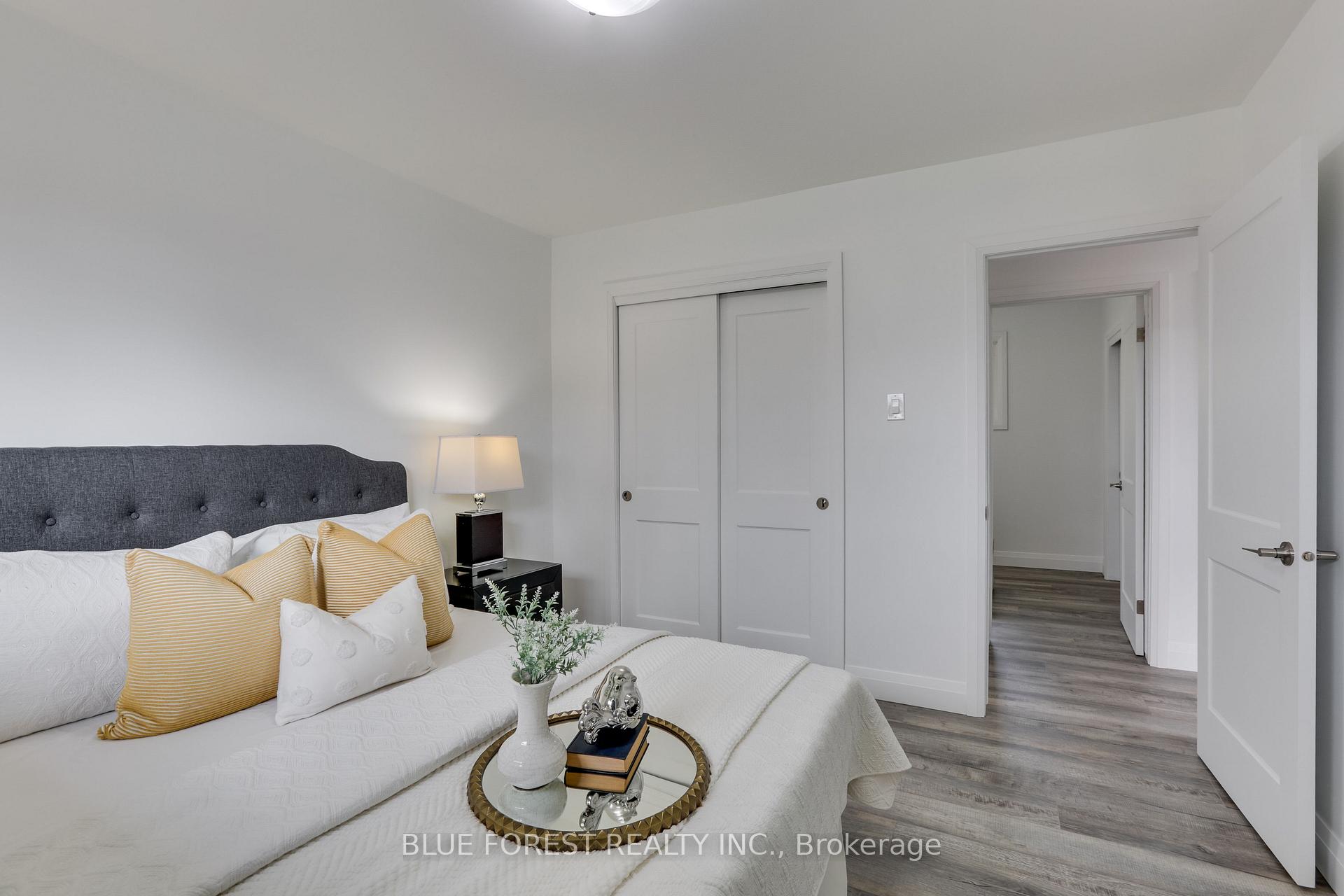 Photo 9 of 220 Ross Avenue, Thames Centre, Dorchester — HOMEH