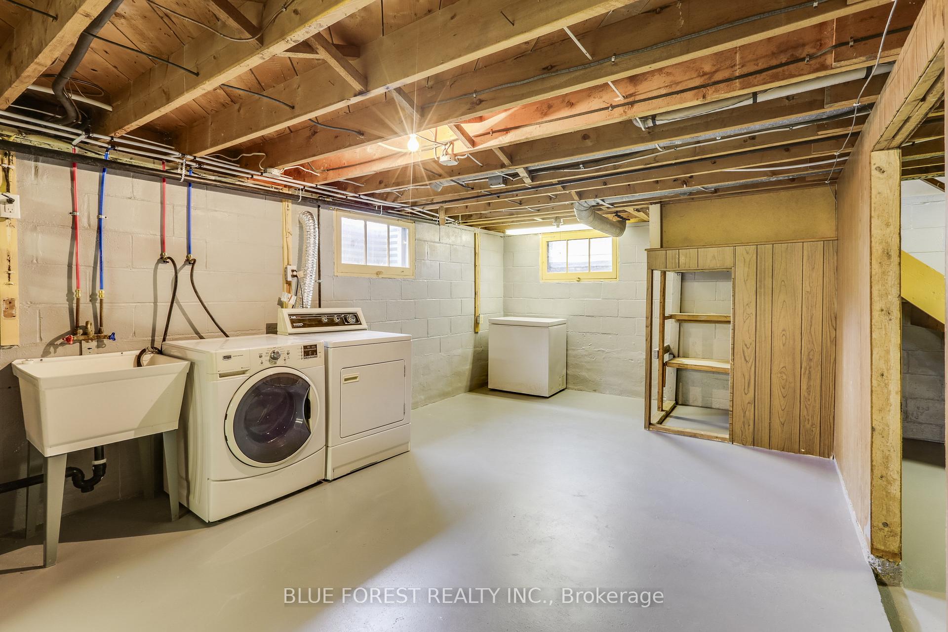 Photo 19 of 220 Ross Avenue, Thames Centre, Dorchester — HOMEH