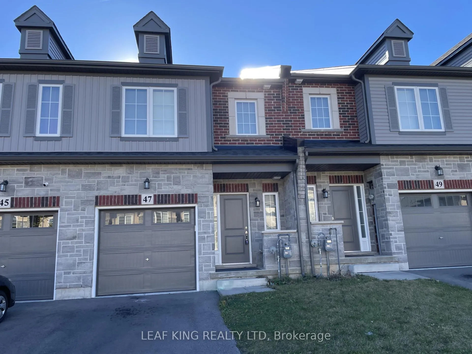 Photo 2 of 47 Beasley Grove, Hamilton, Meadowlands — HOMEH