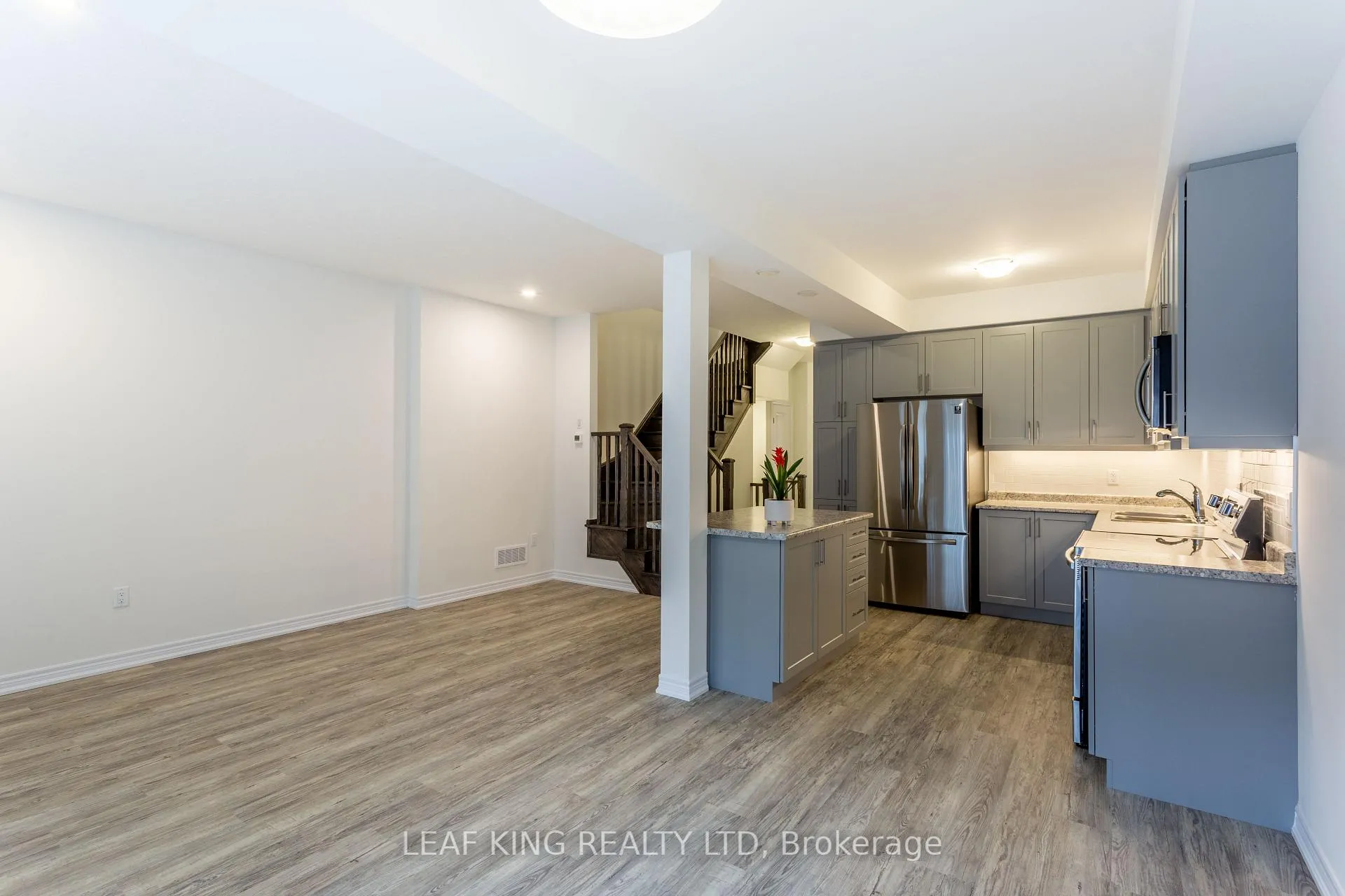 Photo 5 of 47 Beasley Grove, Hamilton, Meadowlands — HOMEH
