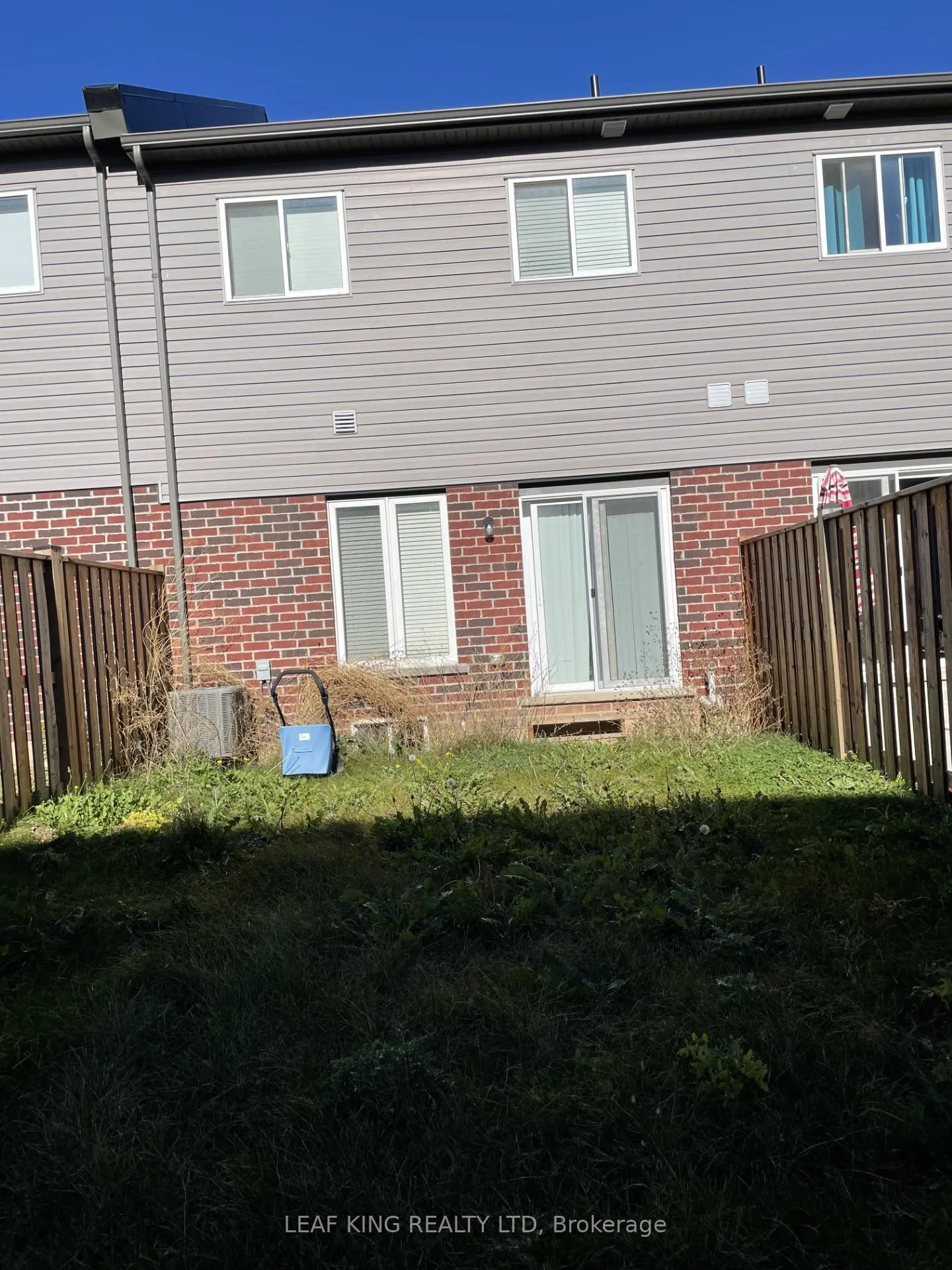 Photo 24 of 47 Beasley Grove, Hamilton, Meadowlands — HOMEH