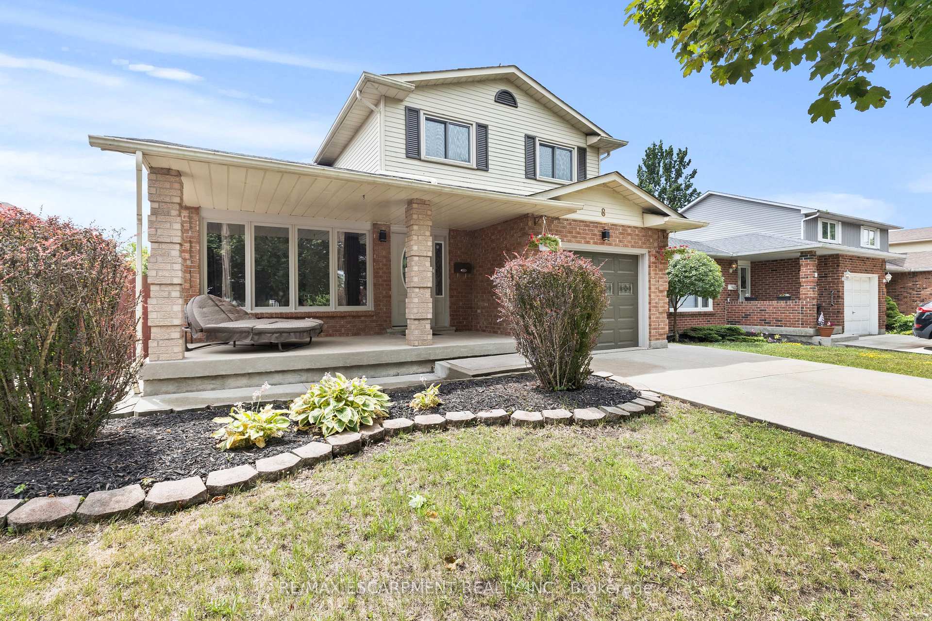 Photo 1 of 8 Coleman Court, Thorold, Confederation Heights — HOMEH