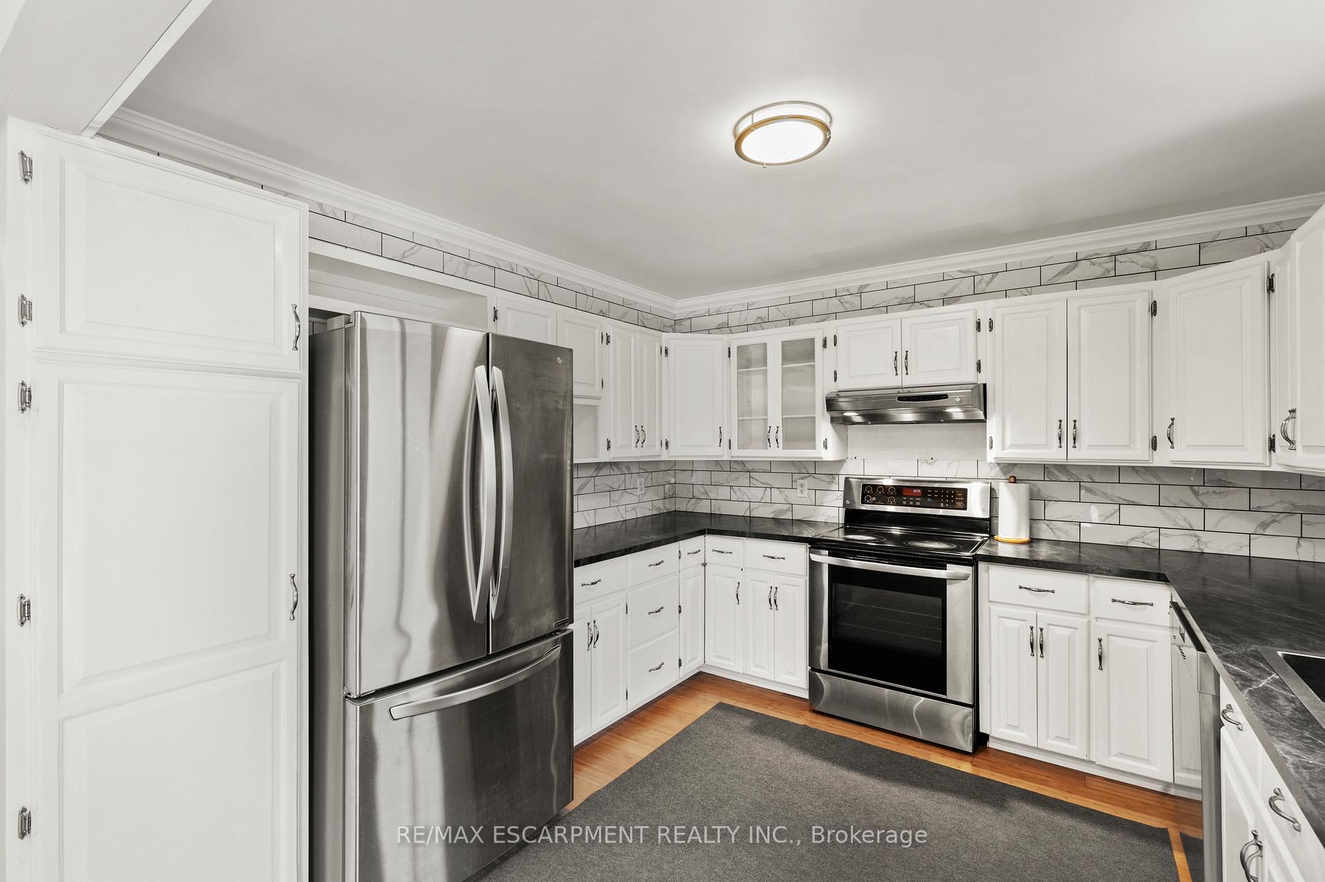 Photo 14 of 8 Coleman Court, Thorold, Confederation Heights — HOMEH
