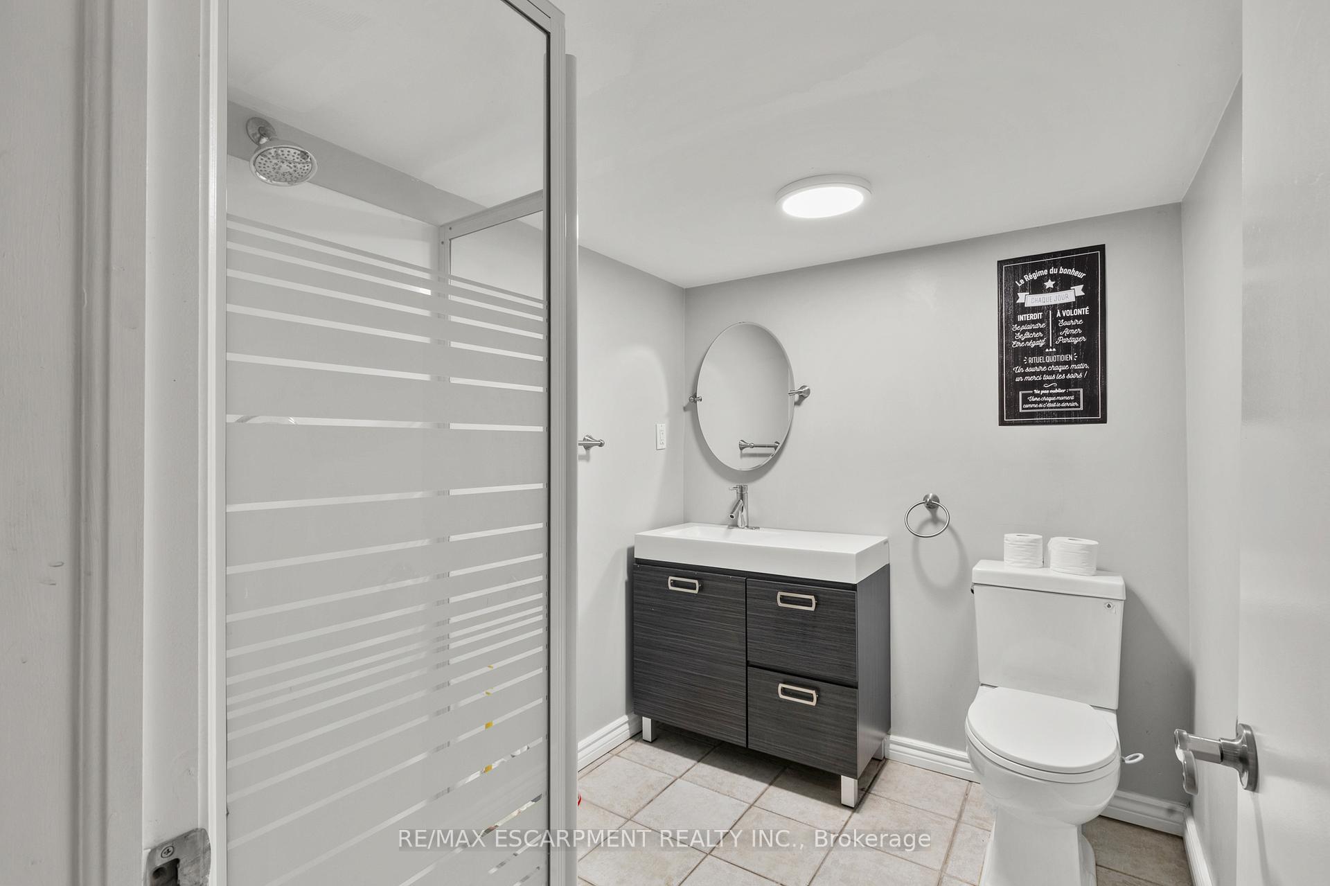 Photo 27 of 8 Coleman Court, Thorold, Confederation Heights — HOMEH