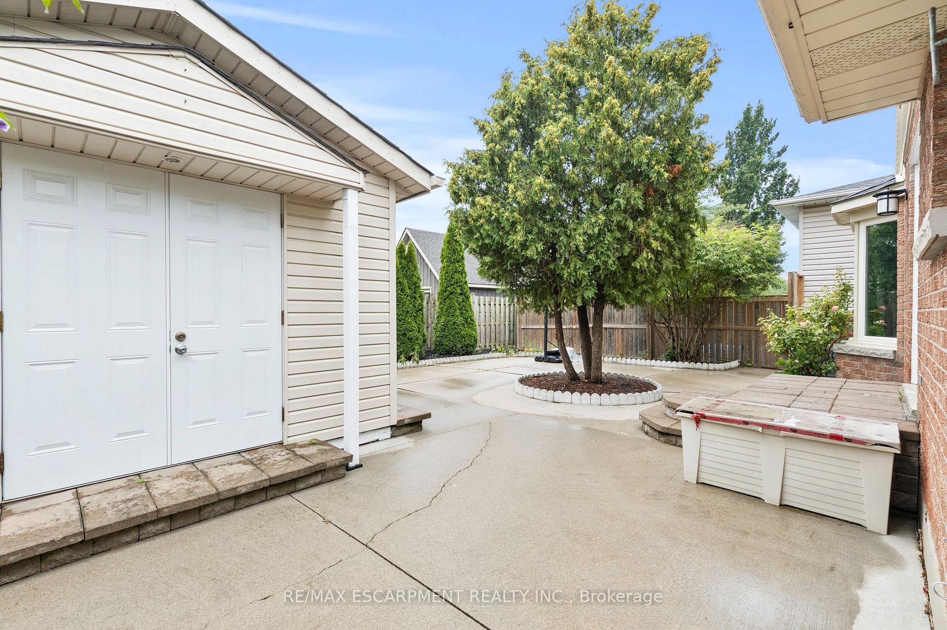 Photo 29 of 8 Coleman Court, Thorold, Confederation Heights — HOMEH