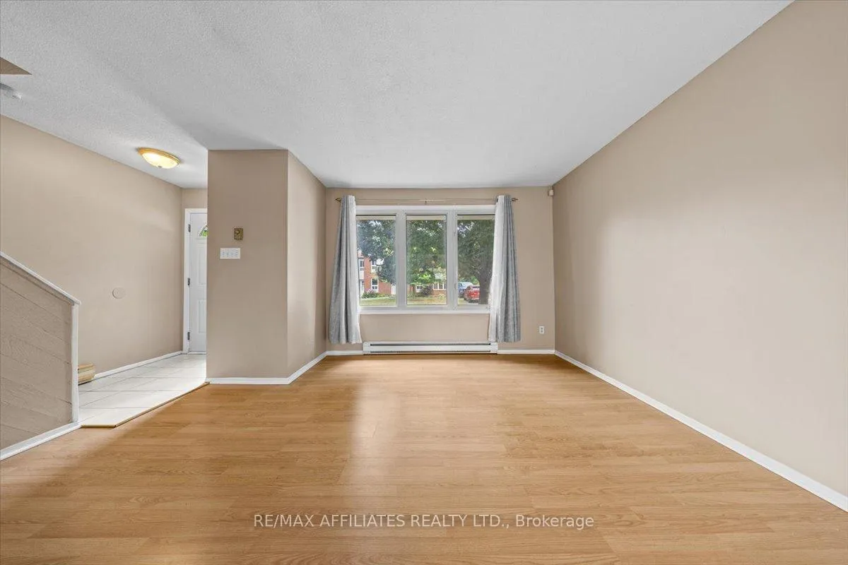 Photo 7 of 3192 Bannon Way, Ottawa, Blossom Park/Kemp Park/Findlay Creek — HOMEH