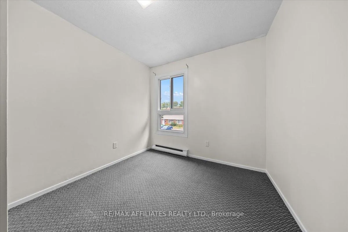 Photo 18 of 3192 Bannon Way, Ottawa, Blossom Park/Kemp Park/Findlay Creek — HOMEH